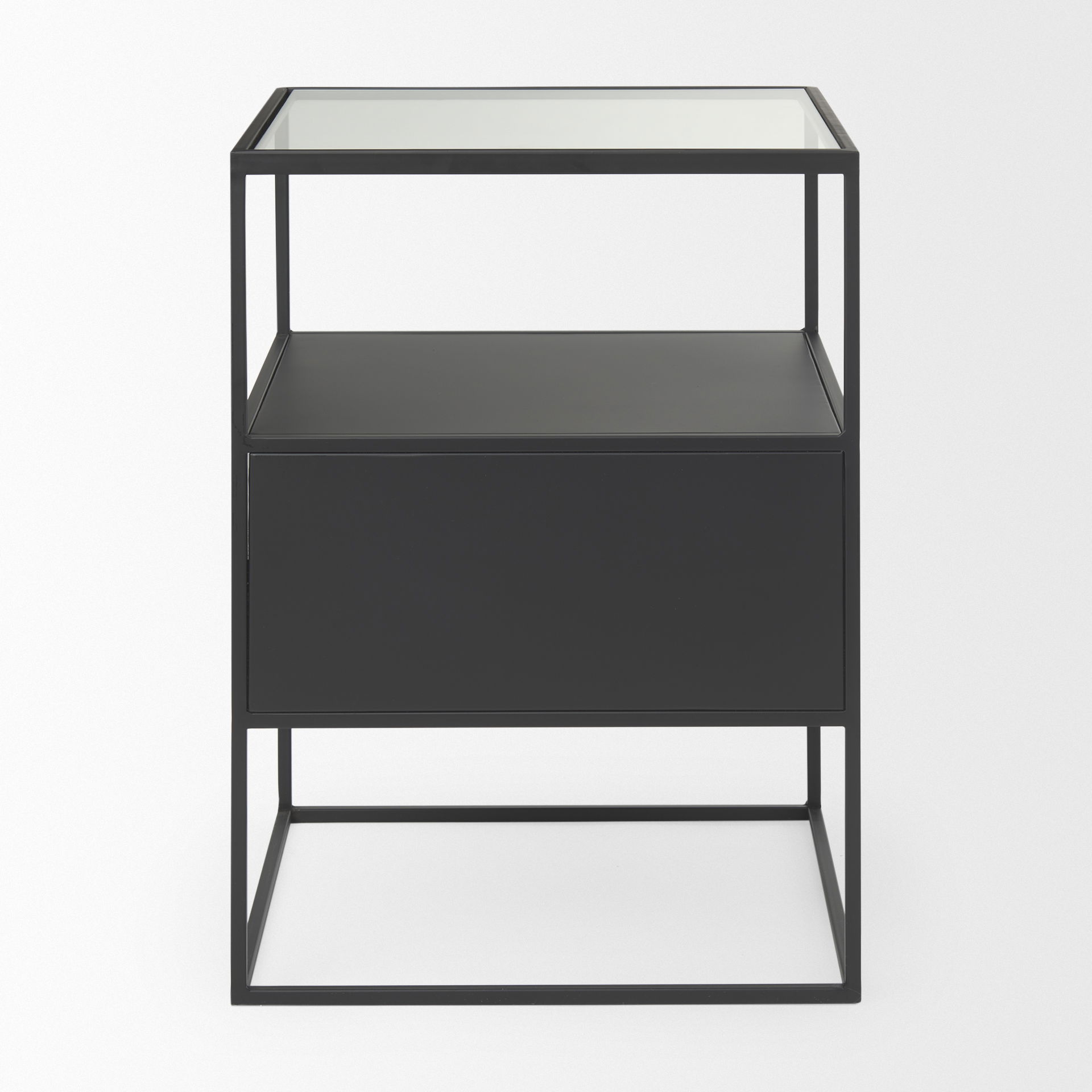 Samson  Side Table Matte Black Metal and Glass, Side & End Table by Mercana, 15.75" length x 15.75" width x 21.26" height View 5