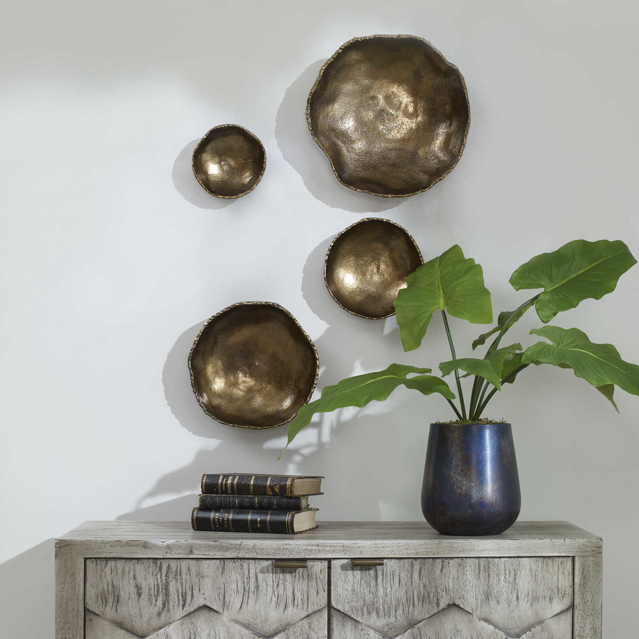 Lucky Coins Brass Wall Bowls Set/4 large image 