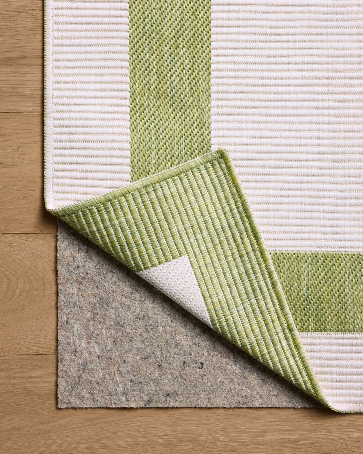 Loloi Easton Rug, 5'3" length x 7'6" width View 7