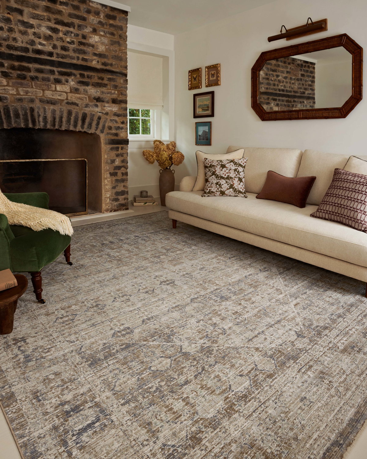 Chris Loves Julia x Loloi Ida Rug, 2'3" length x 3'10" width View 3