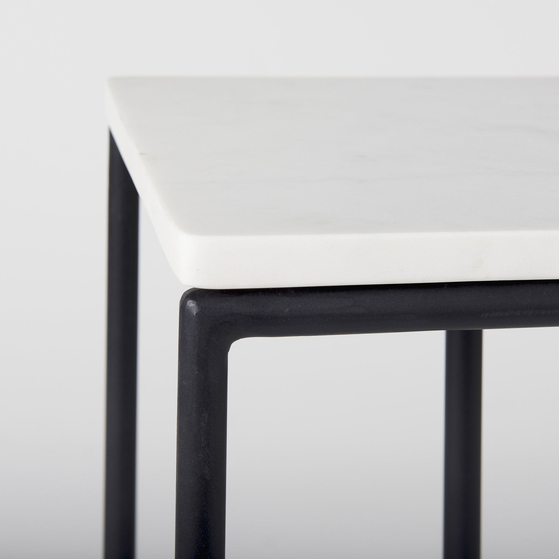 Kyra  White Marble Top with Black Iron Frame C-Shaped End and Side Table, Side & End Table by Mercana, 12" length x 20" width x 23" height View 8