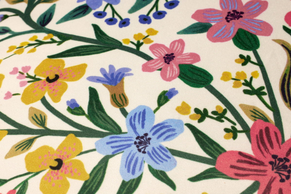 Rifle Paper Co. x Loloi No Name Pillow, Decorative Pillow, 22" length x 22" width View 3