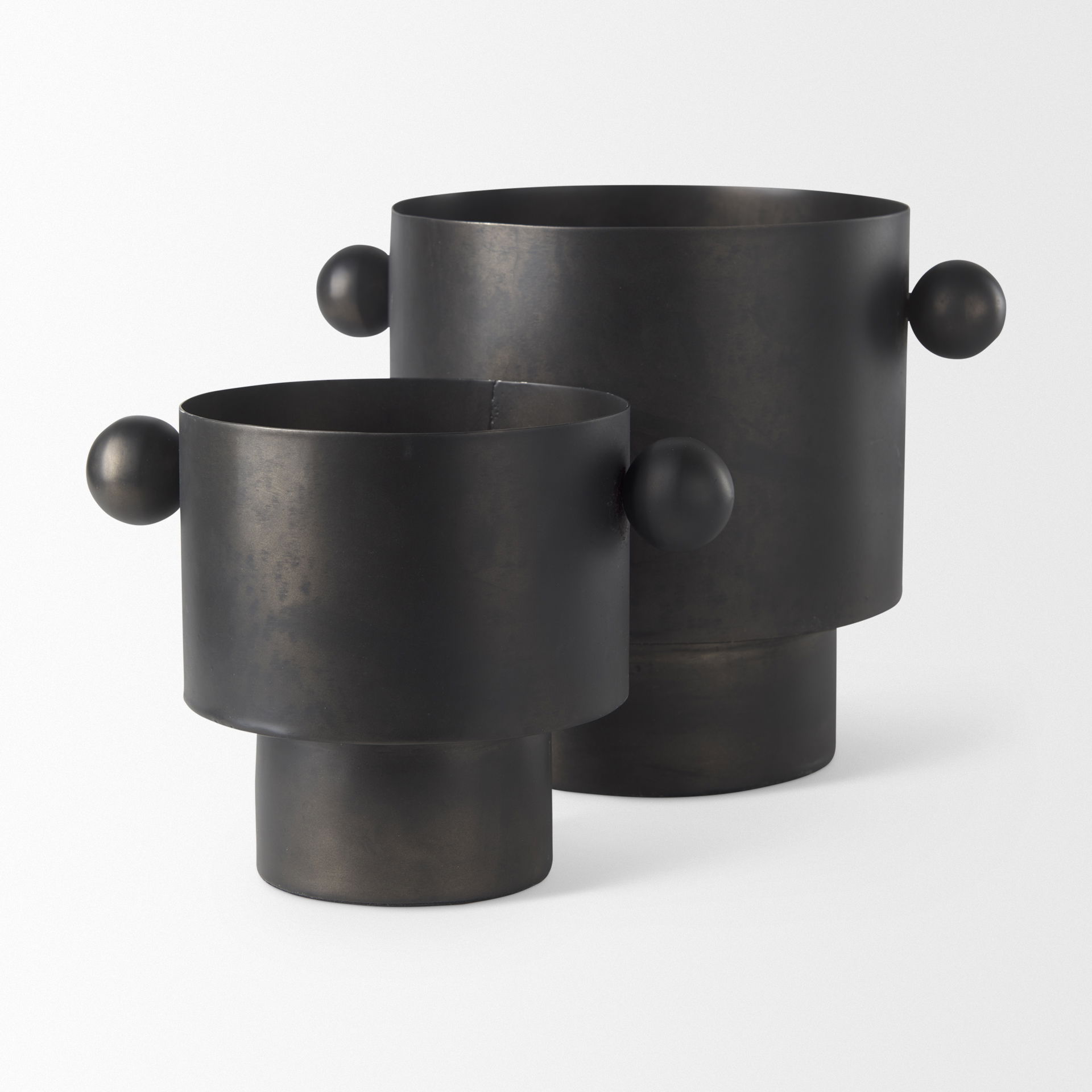 Juno 8.5H Large Black Iron Vase large image 