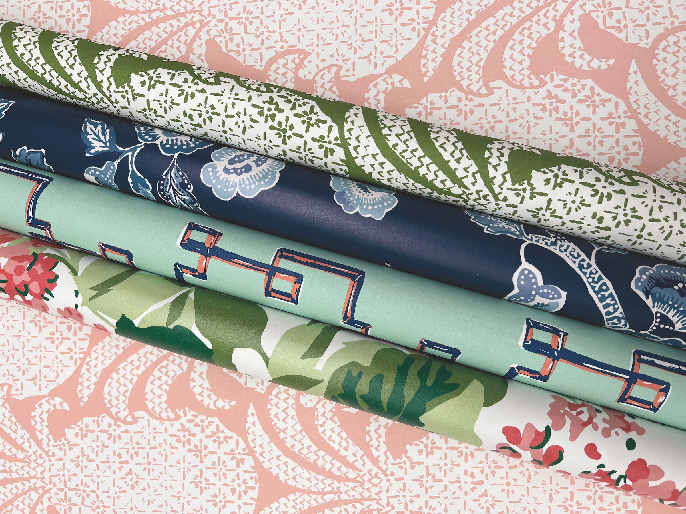 Colony Club Palm Green Peel & Stick Wallpaper large image 