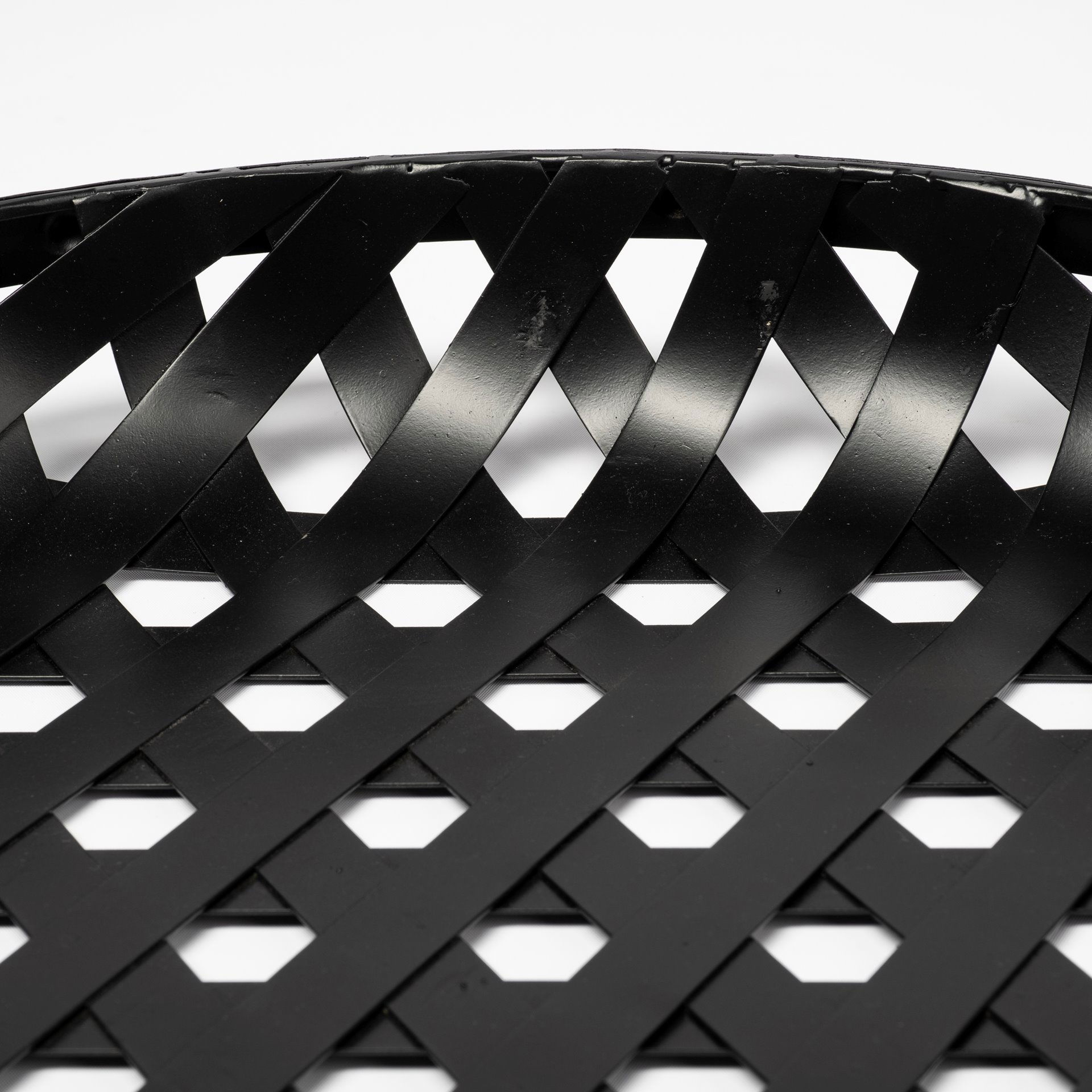 Lito (Set of 2) Black Woven Metal Round Serving Trays large image 