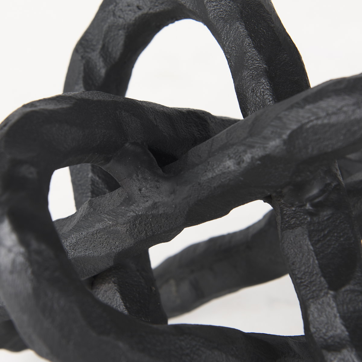 Wilhelm I (Small) 7L x 7W Black Metal Link Decor Object, Decorative Object by Mercana, 6.69" length x 6.69" width x 6.69" height View 9