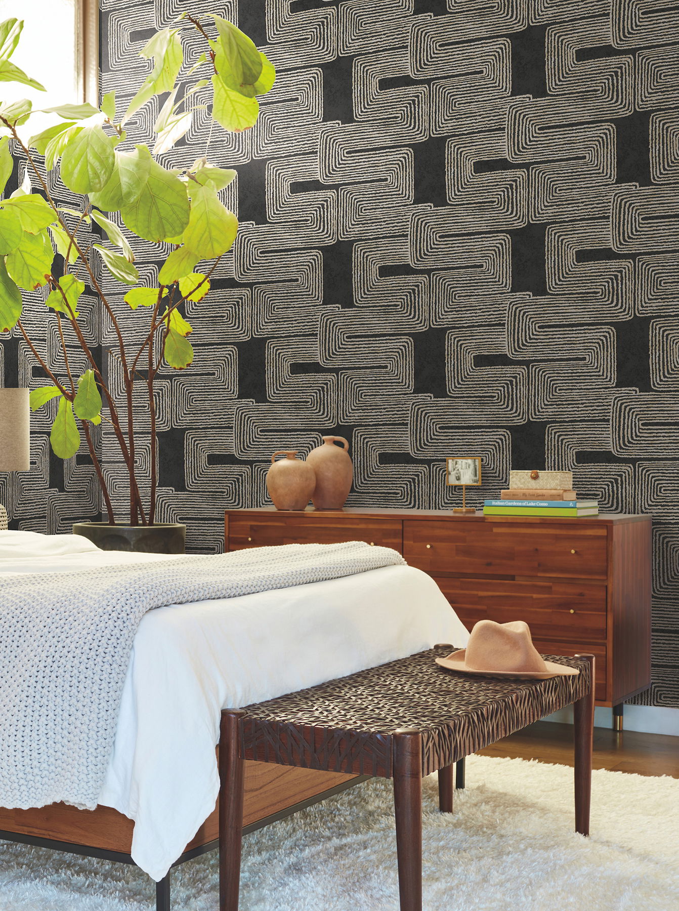 Zulu Thread Black & Gold Wallpaper large image 