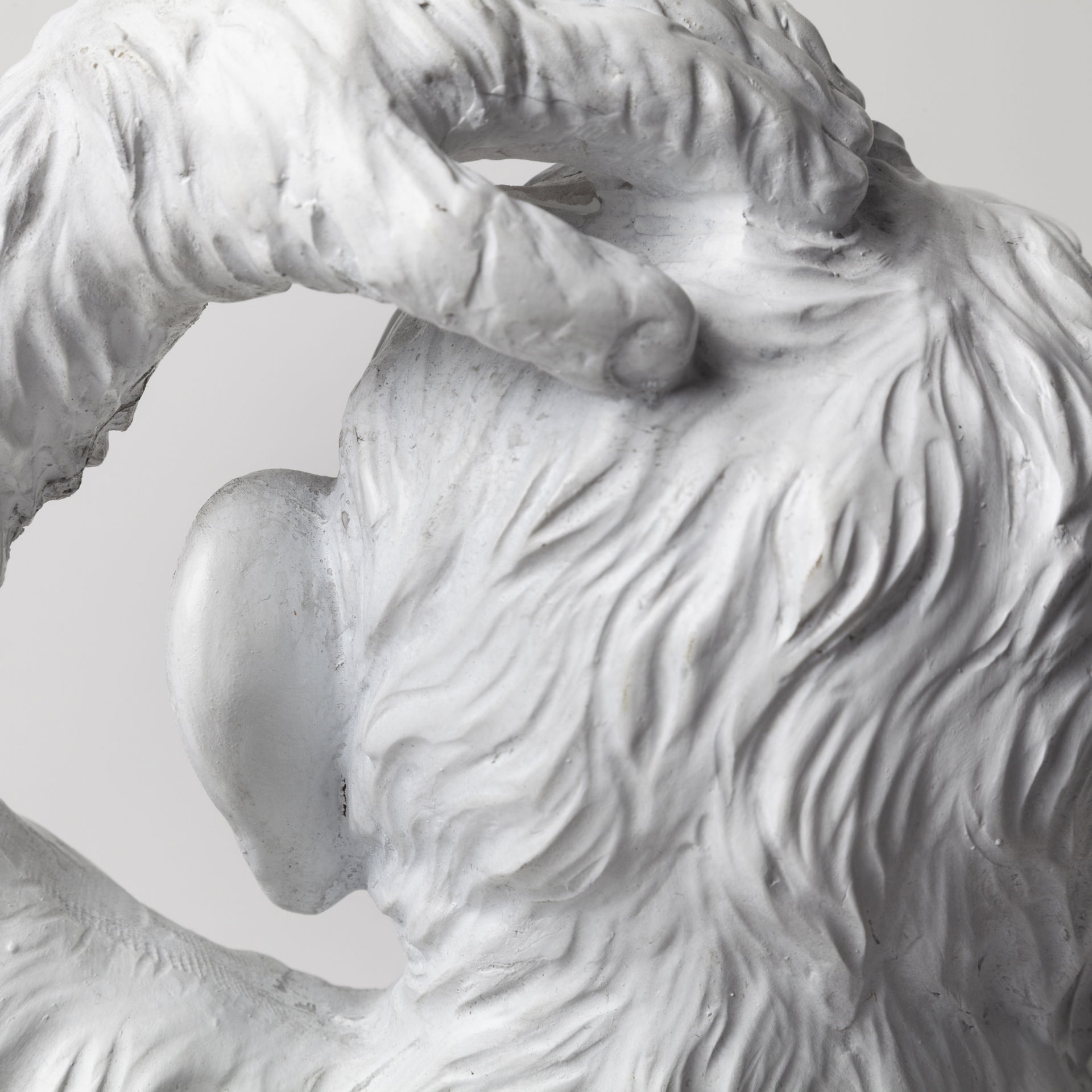 Simia (12'H) White Resin Playful Monkey Table Lamp, by Mercana, 9" length x 9" width x 12" height View 8