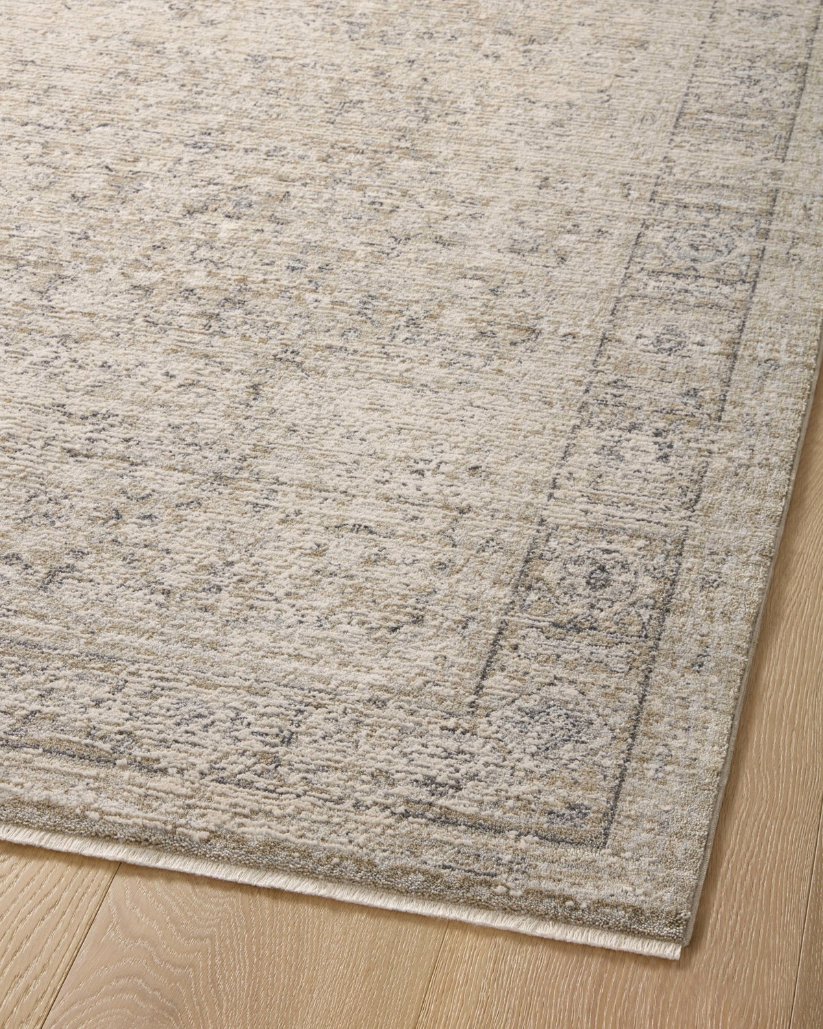 Amber Lewis x Loloi Alie Rug, 2'3" length x 3'10" width View 11