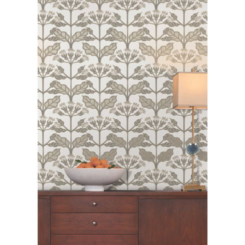 Tracery Blooms White Wallpaper
