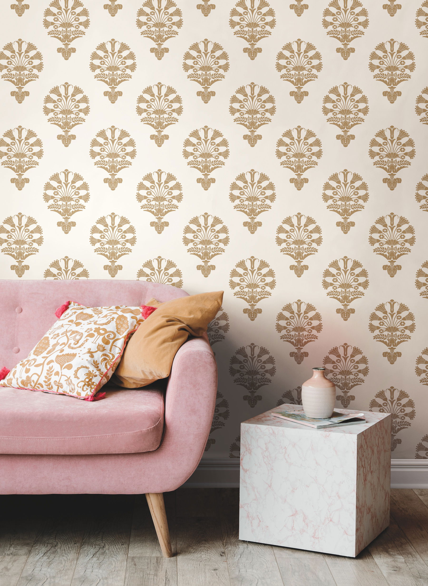 Luxor  Gold Metallic Wallpaper large image 
