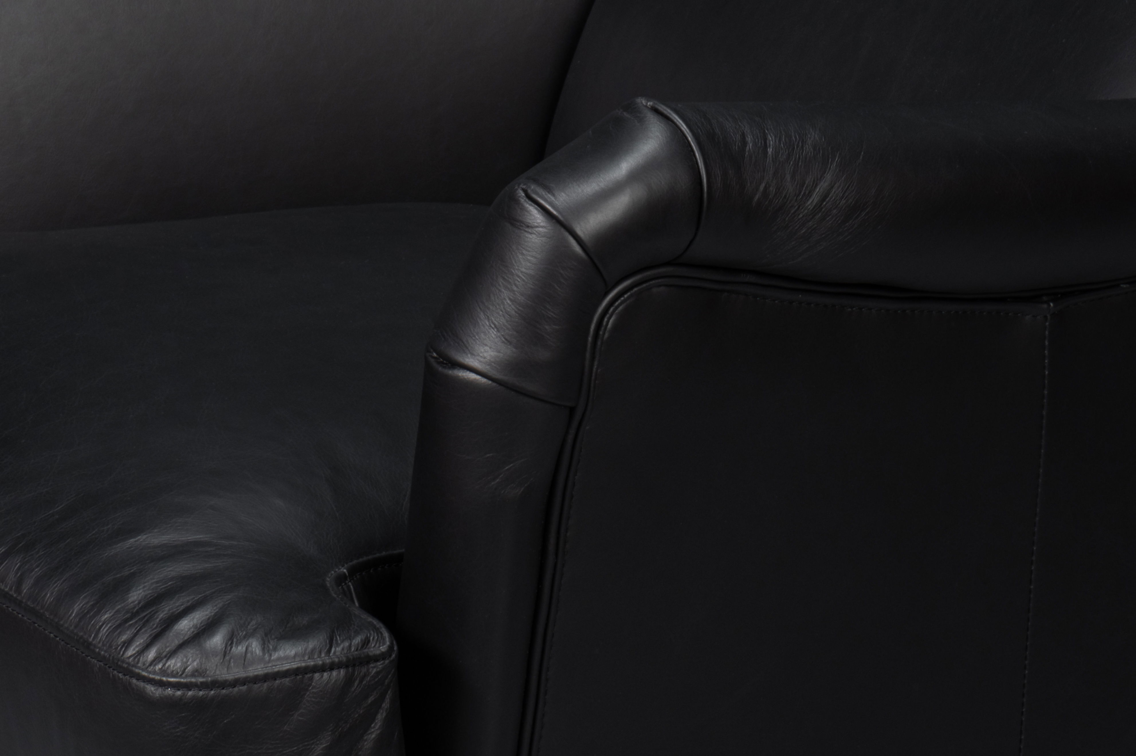 Elite Wing Lounge Chair  Onyx Black large image 