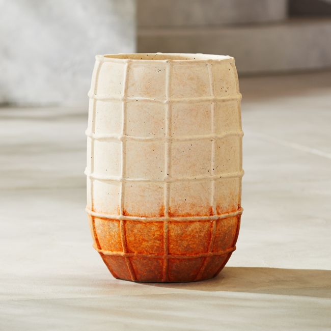 Online Designer Combined Living/Dining Pescador Small Ombre Planter