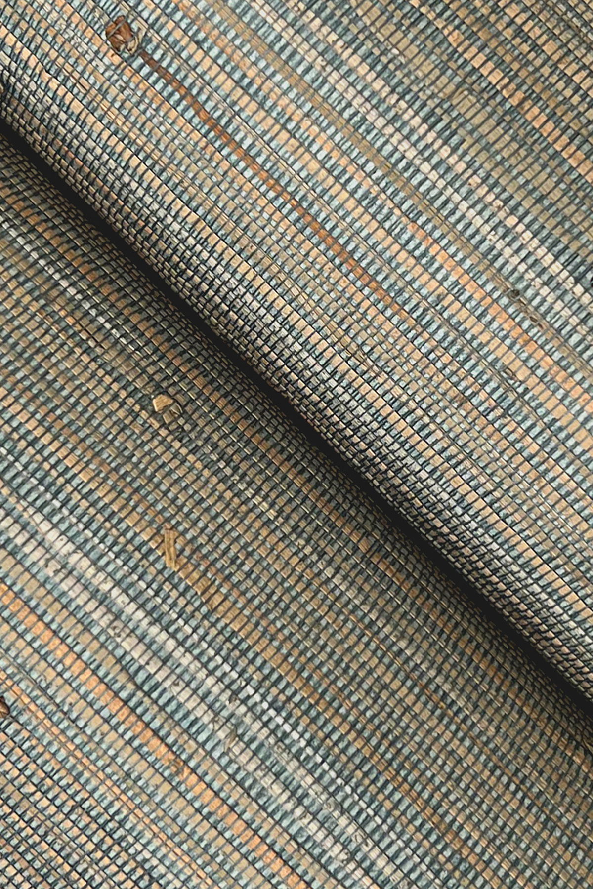 Knotted Grass Spruce Wallpaper large image 