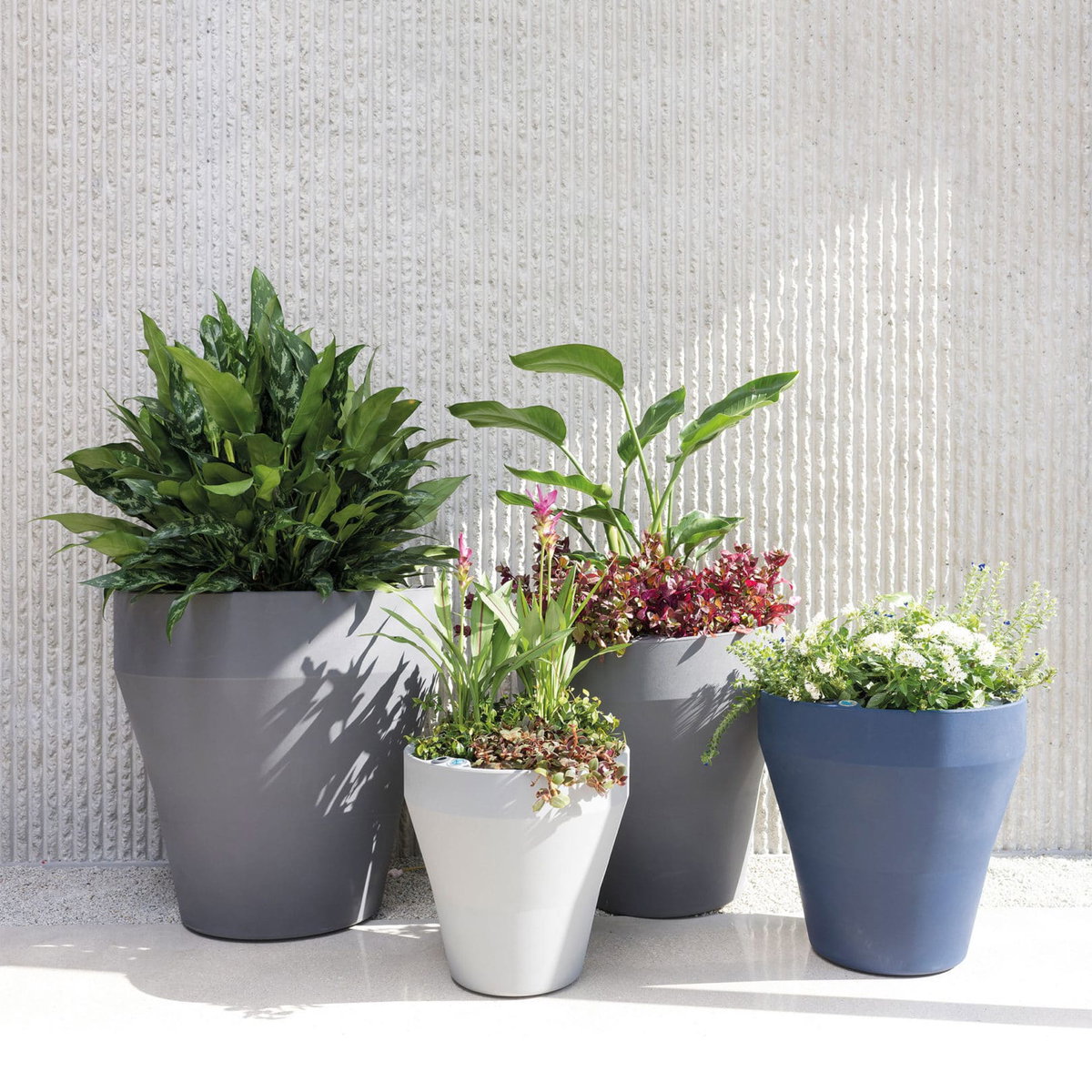 TruDrop Rim Modern Self Watering Planter, by Crescent Garden, 22" width x 22" height x 22" depth View 2