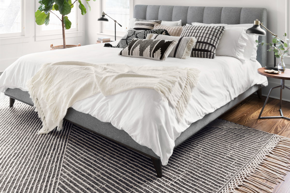 Magnolia Home by Joanna Gaines x Loloi Newton Rug, 5' length x 7'6" width View 4
