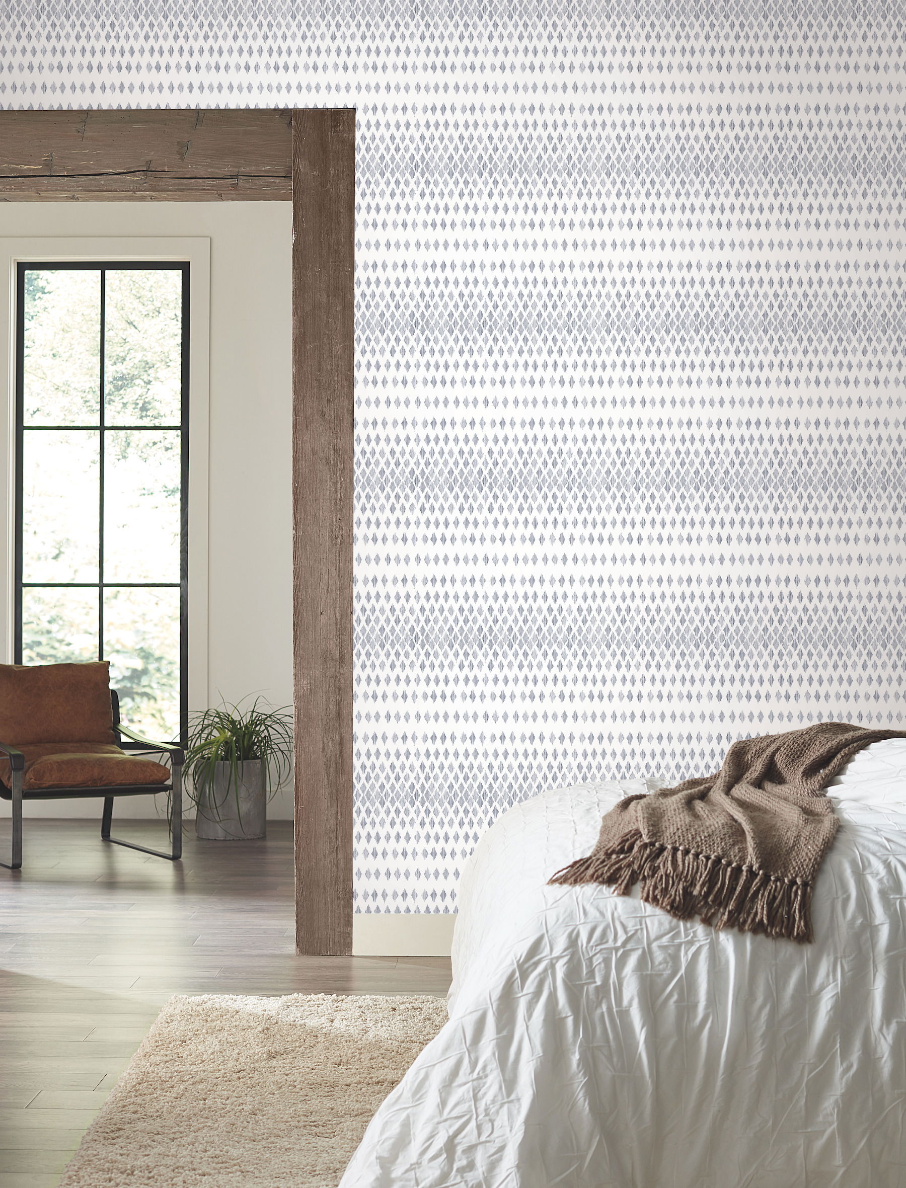 Diamond Ombre Navy & White Wallpaper large image 