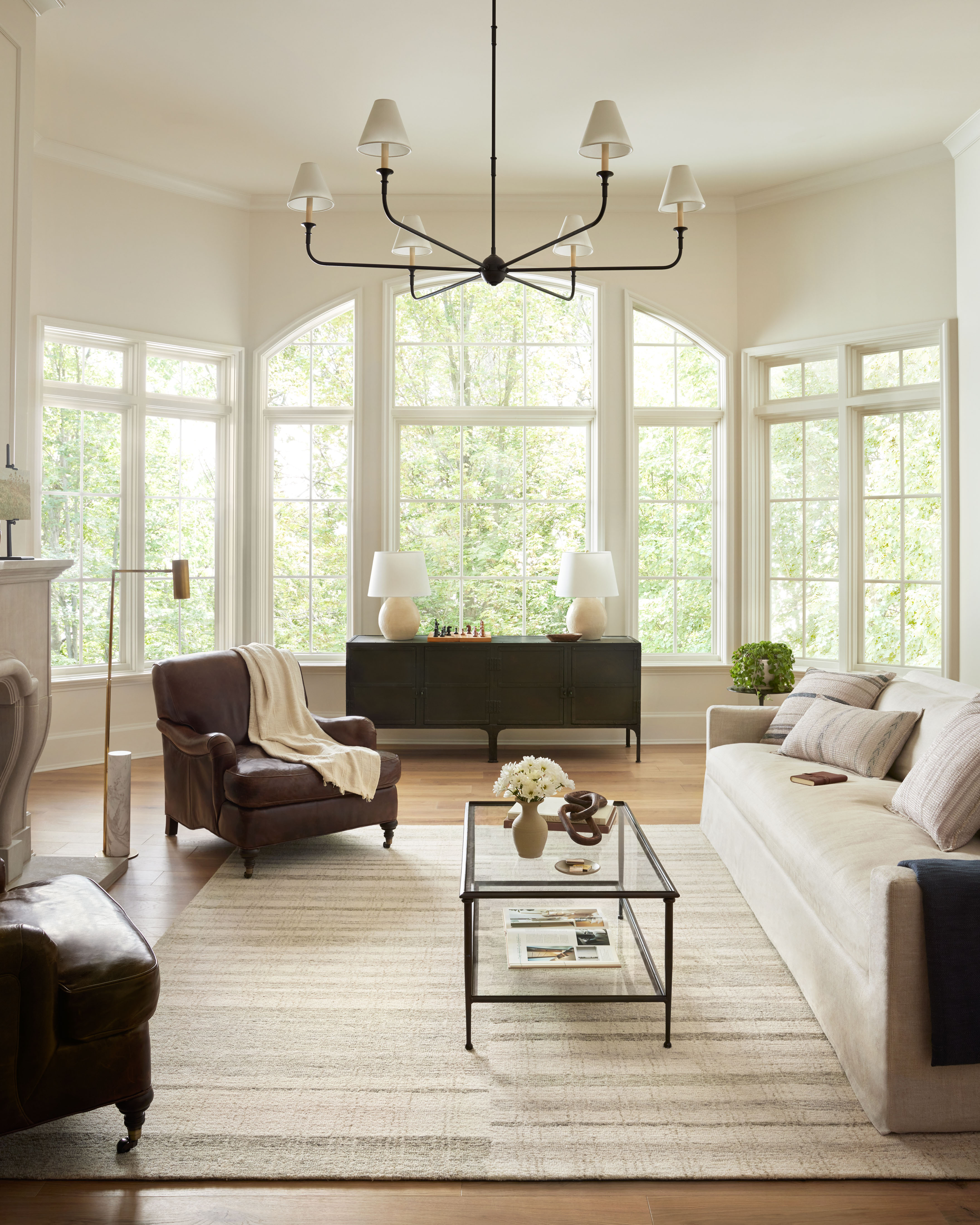 Chris Loves Julia x Loloi Chris Rug, 2'6" length x 7'6" width View 2