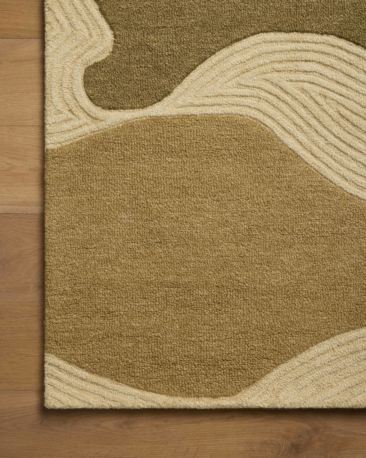 Brigette Romanek x Loloi Madi Rug, 2'6" length x 7'6" width View 6