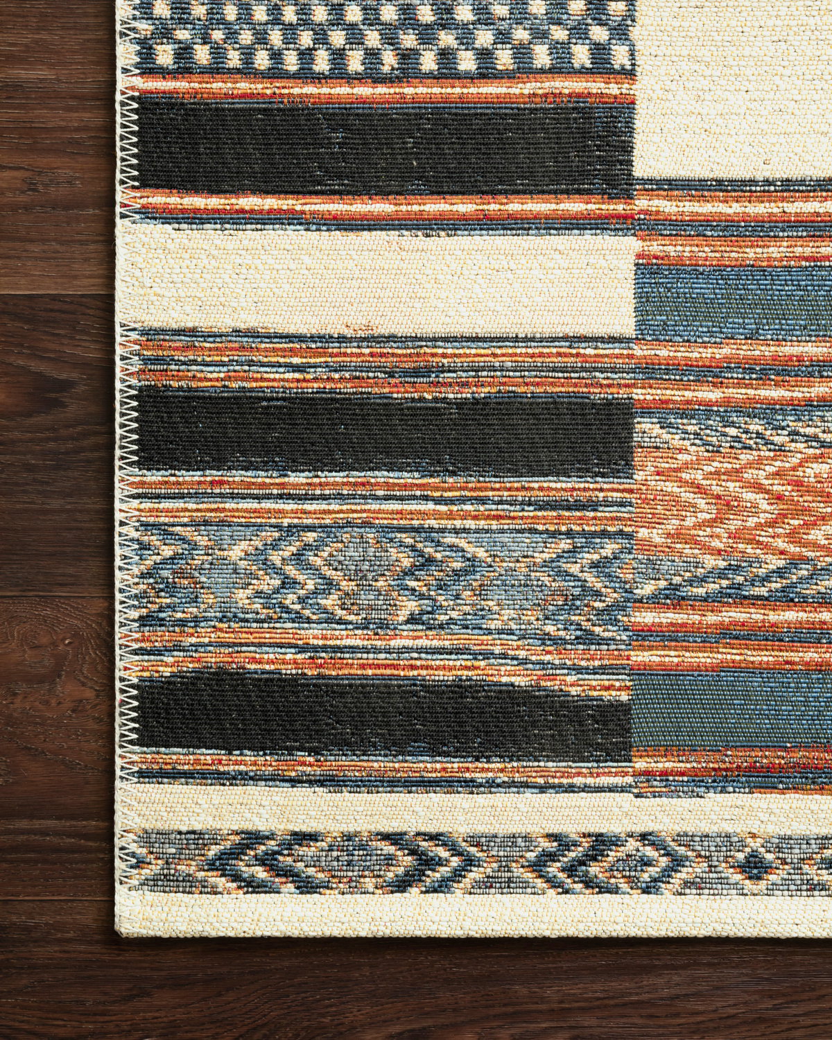 Loloi Mika Rug, 2'5" length x 4' width View 8