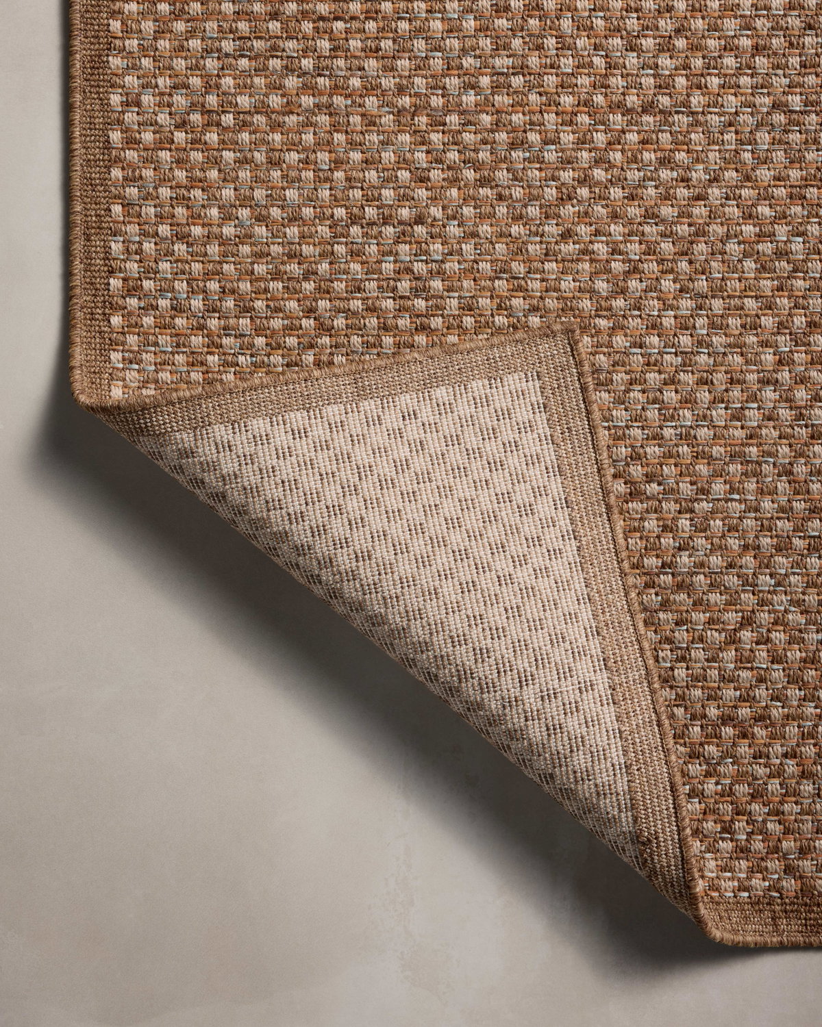 Loloi Merrick Rug, 1'6" length x 1'6" width View 5