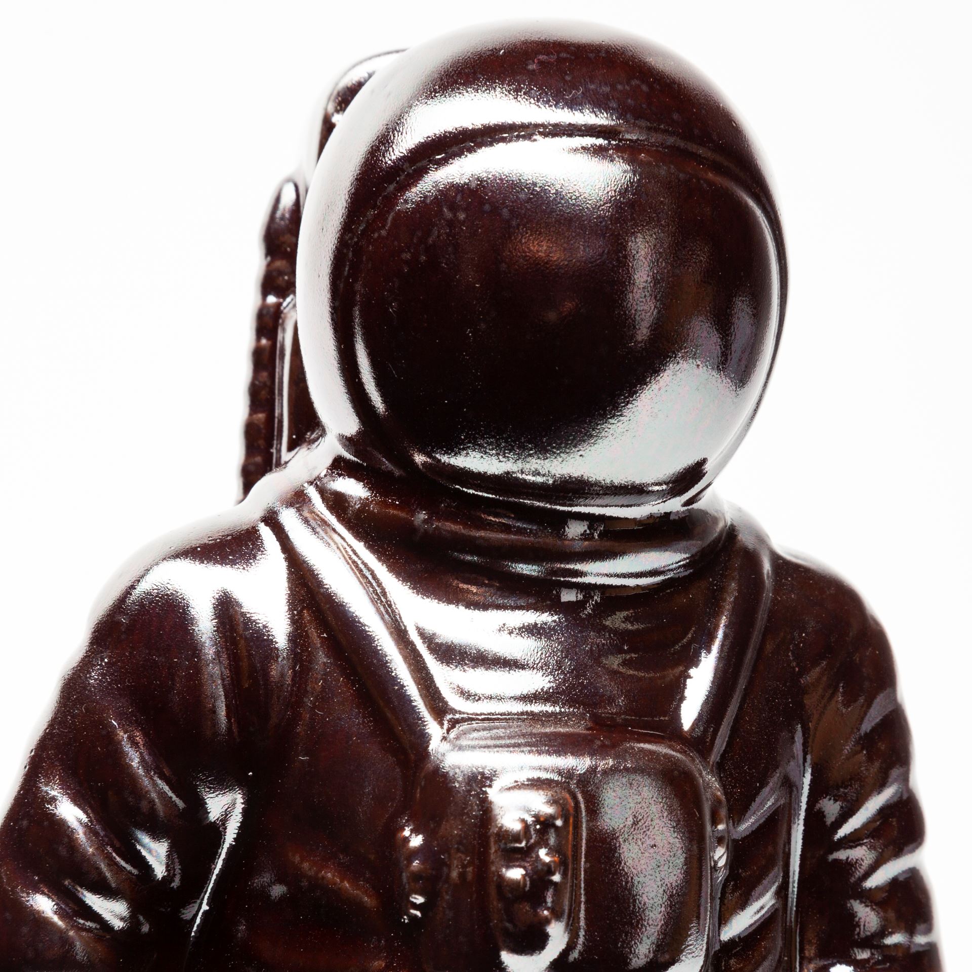 Aldrin 4L x 4W Bronze Electroplated Astronaut, Decorative Object by Mercana, 3.94" length x 3.54" width x 10.04" height View 7