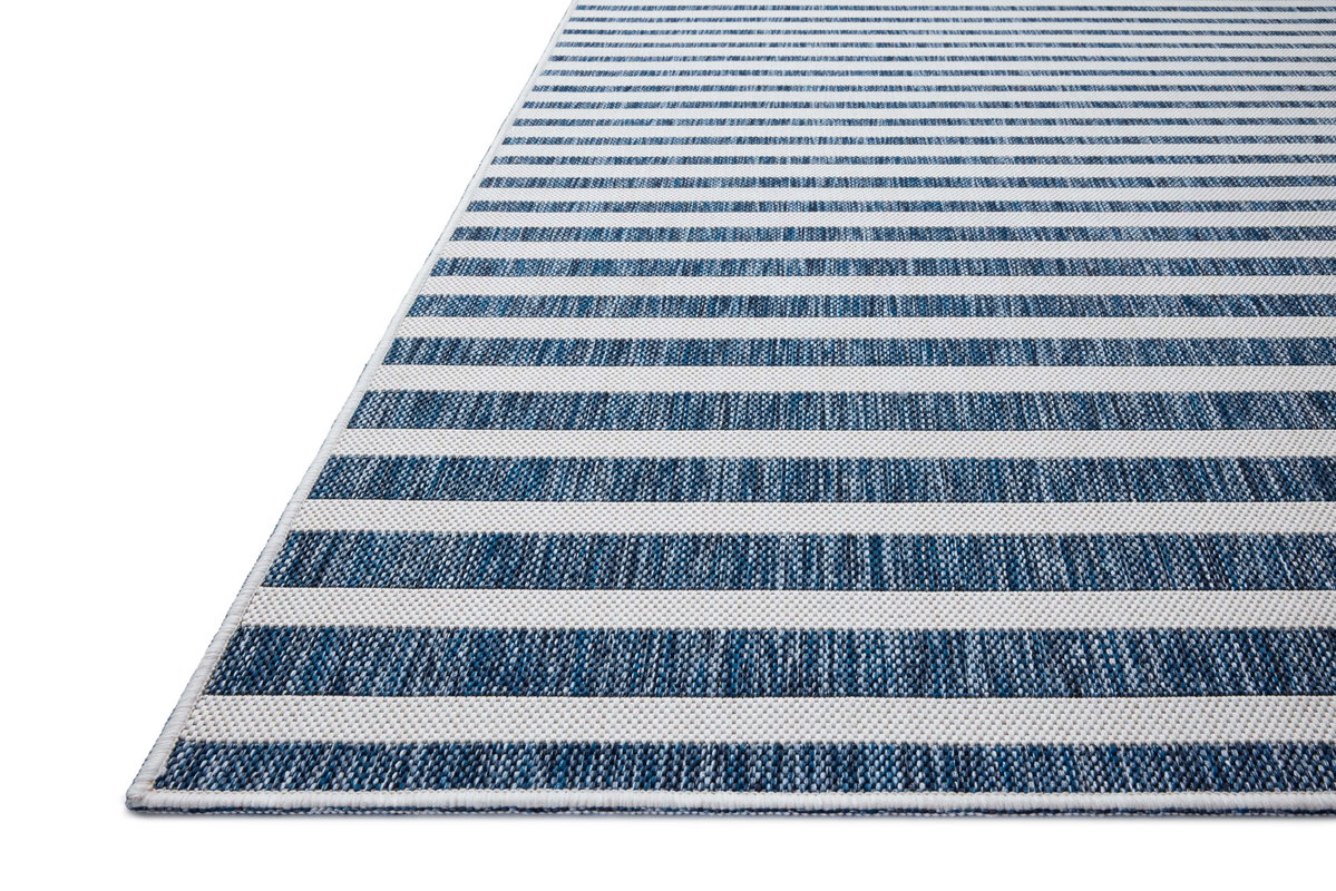 Loloi Easton Rug, 1'6" length x 1'6" width View 4