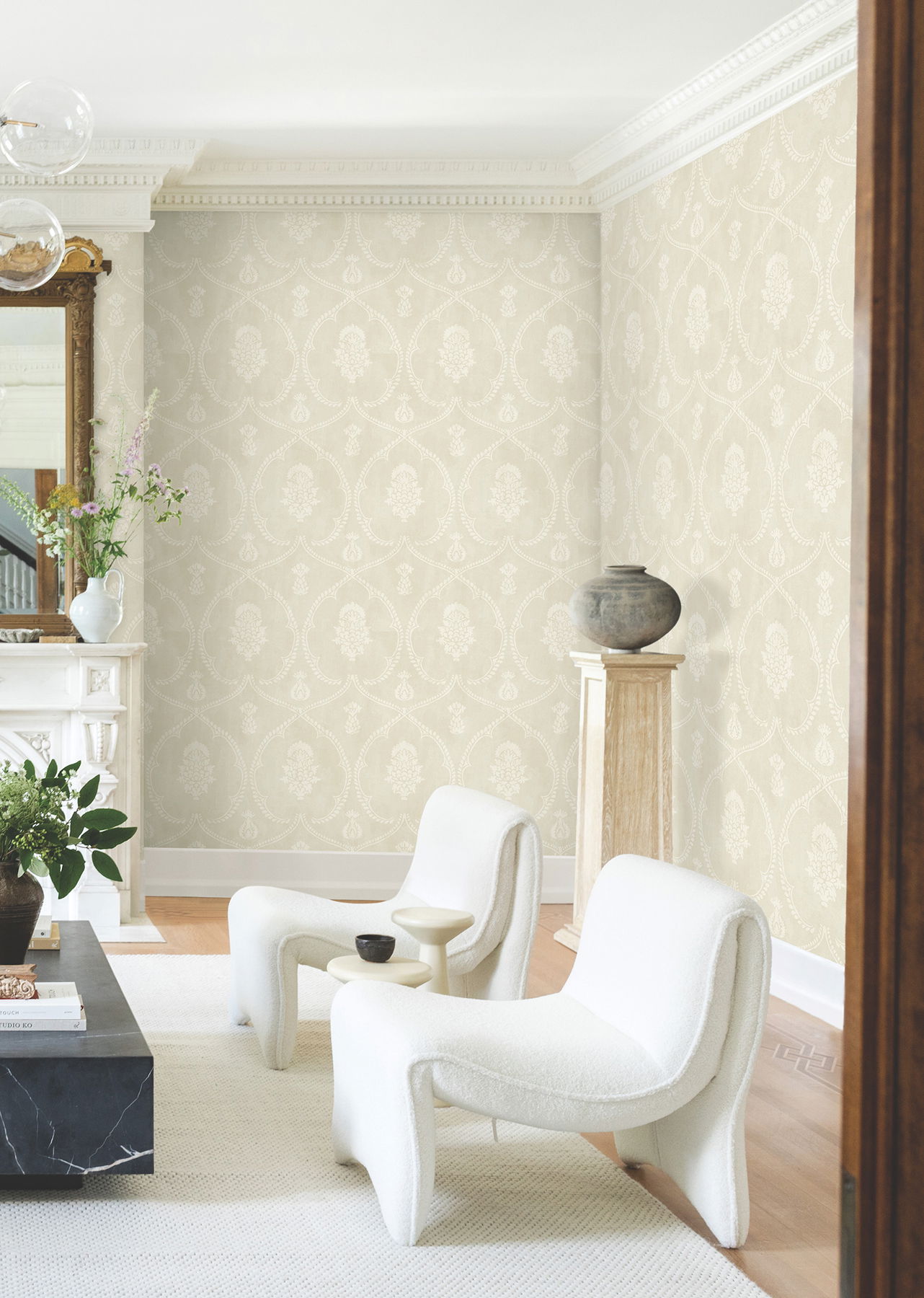 Royal Damask Beige Wallpaper large image 