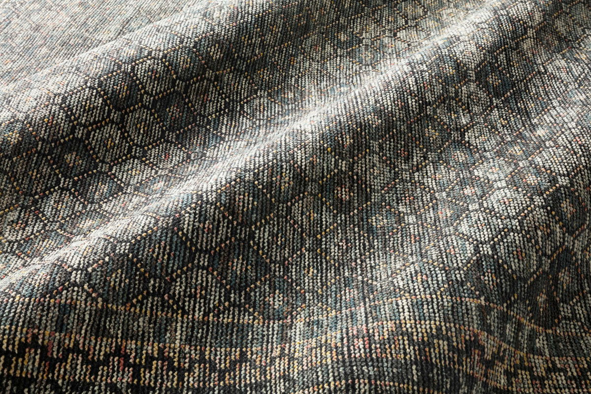 Loloi Amara Rug, 6' length x 9' width View 3