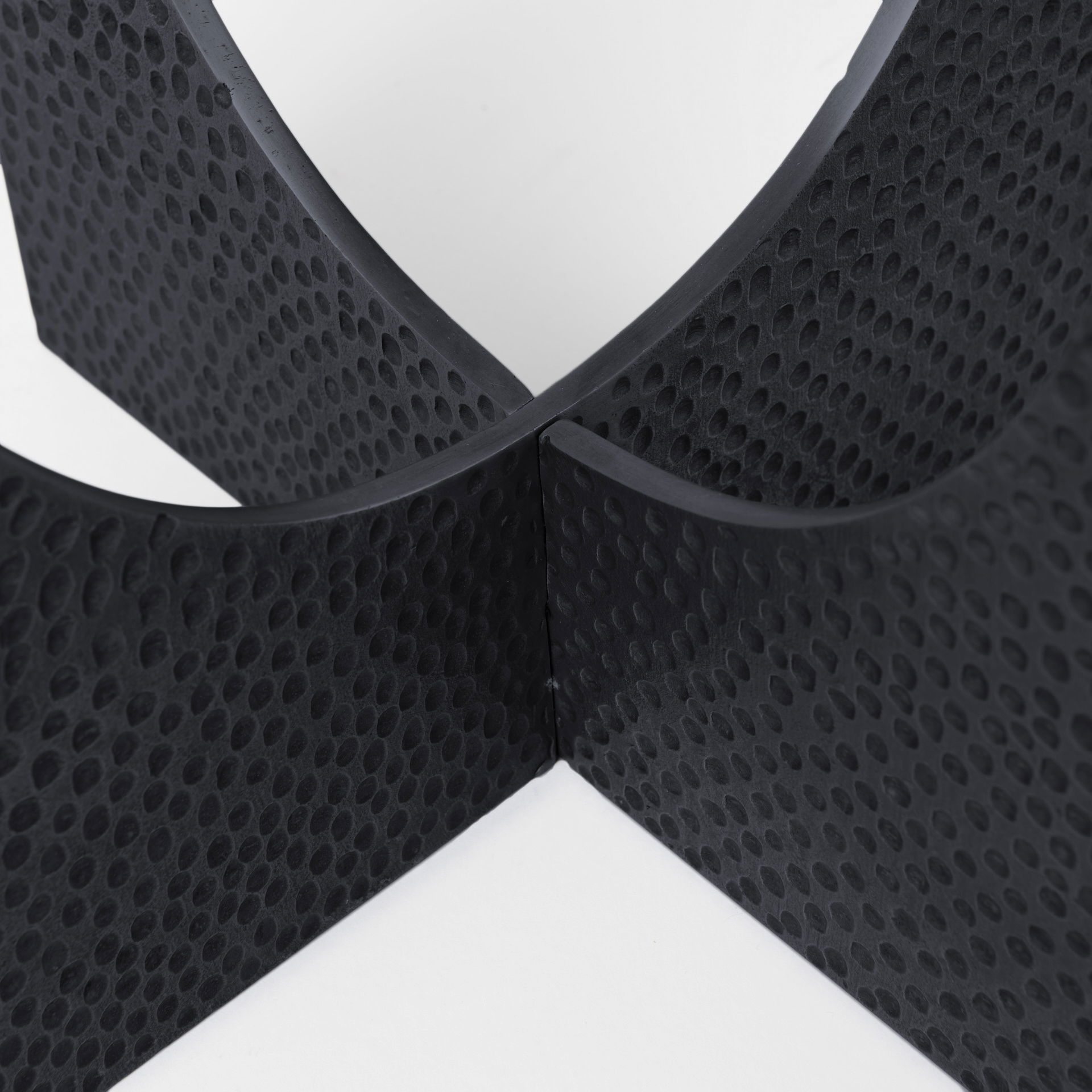 Patrick 23'H White Marble Top with Matte Black Metal Accent Table large image 