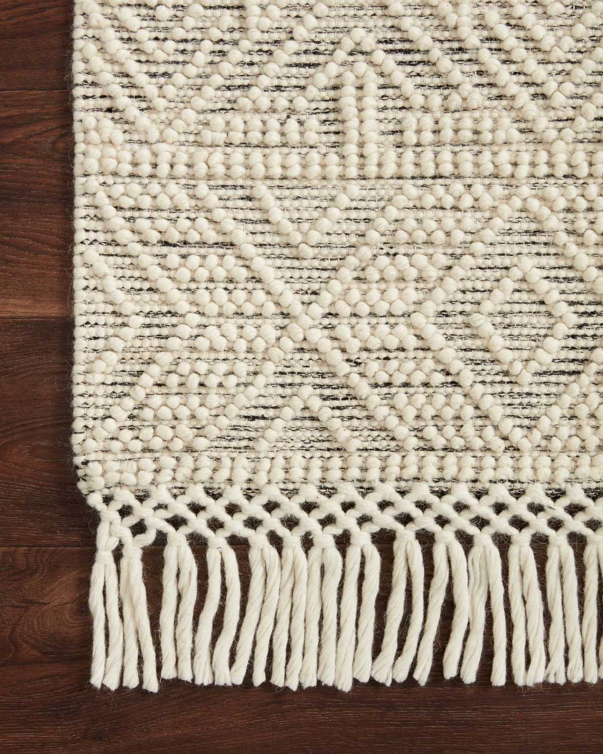 Loloi Noelle Rug, 1'6" length x 1'6" width View 6