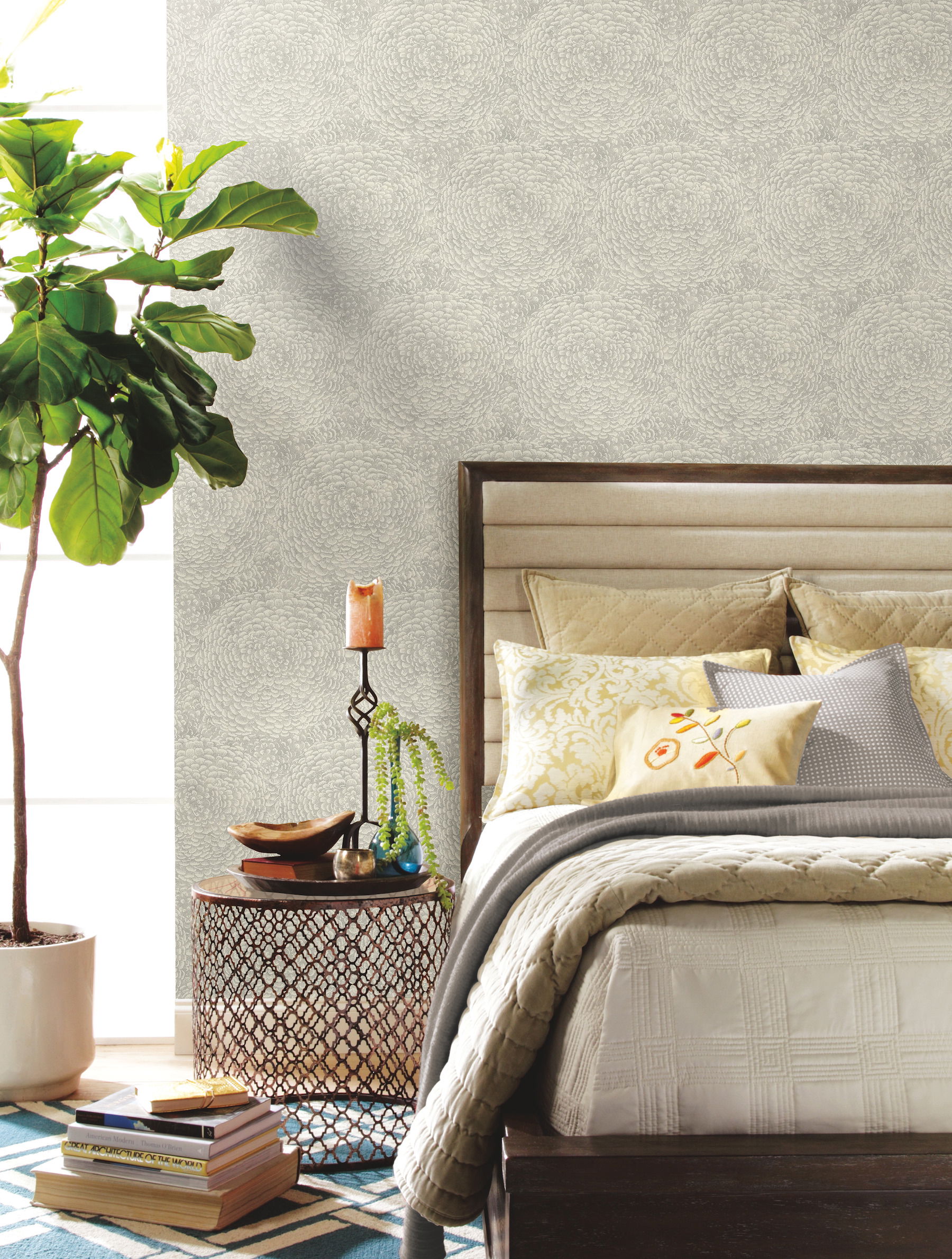 Floret Off White Wallpaper large image 