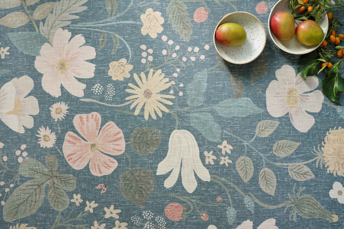 Rifle Paper Co. x Loloi Cotswolds Rug, 5' length x 5' width View 2