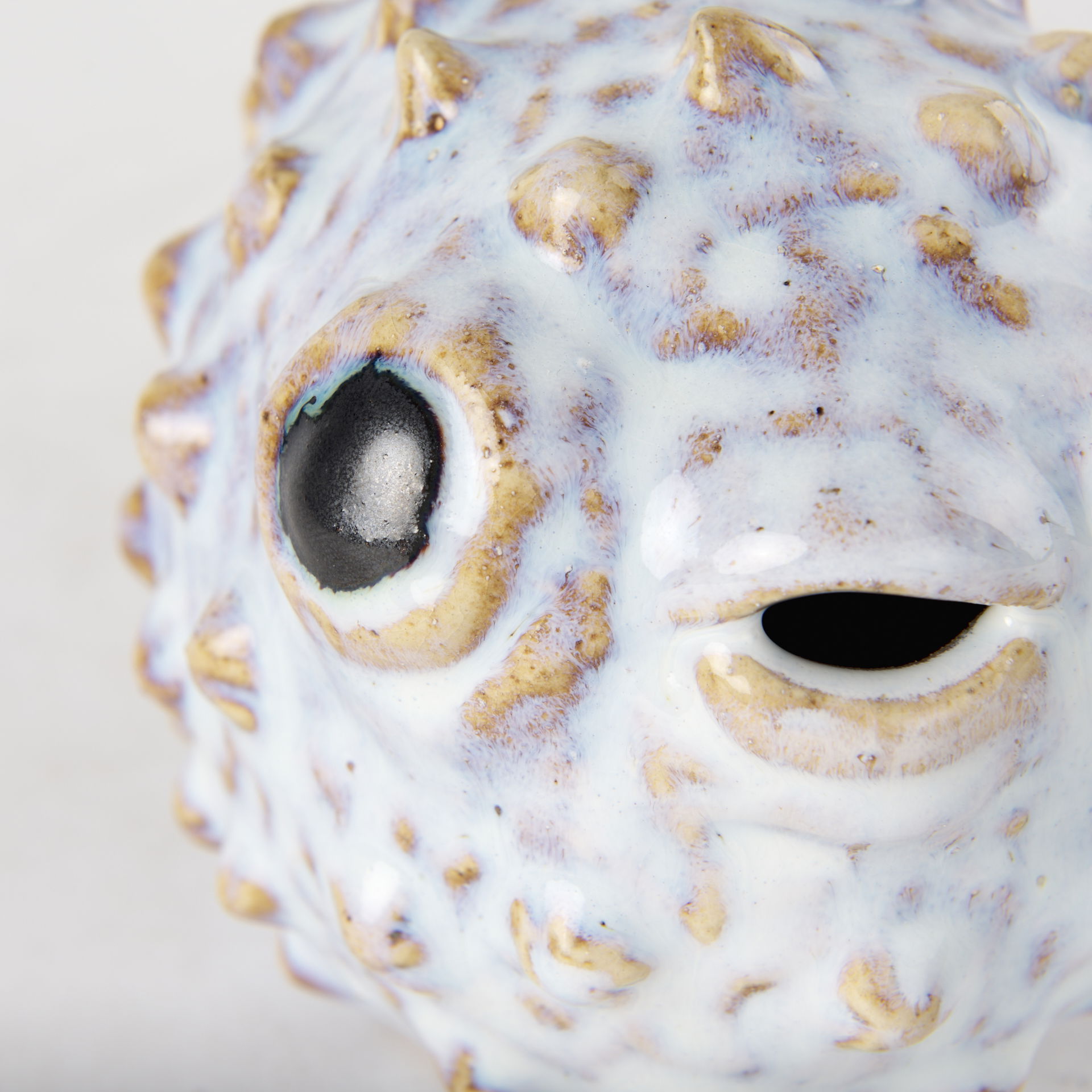 Spike I (Small) 8L x 4W Off-White Ceramic Puffer Fish, Decorative Object by Mercana, 7.48" length x 4.33" width x 4.53" height View 7
