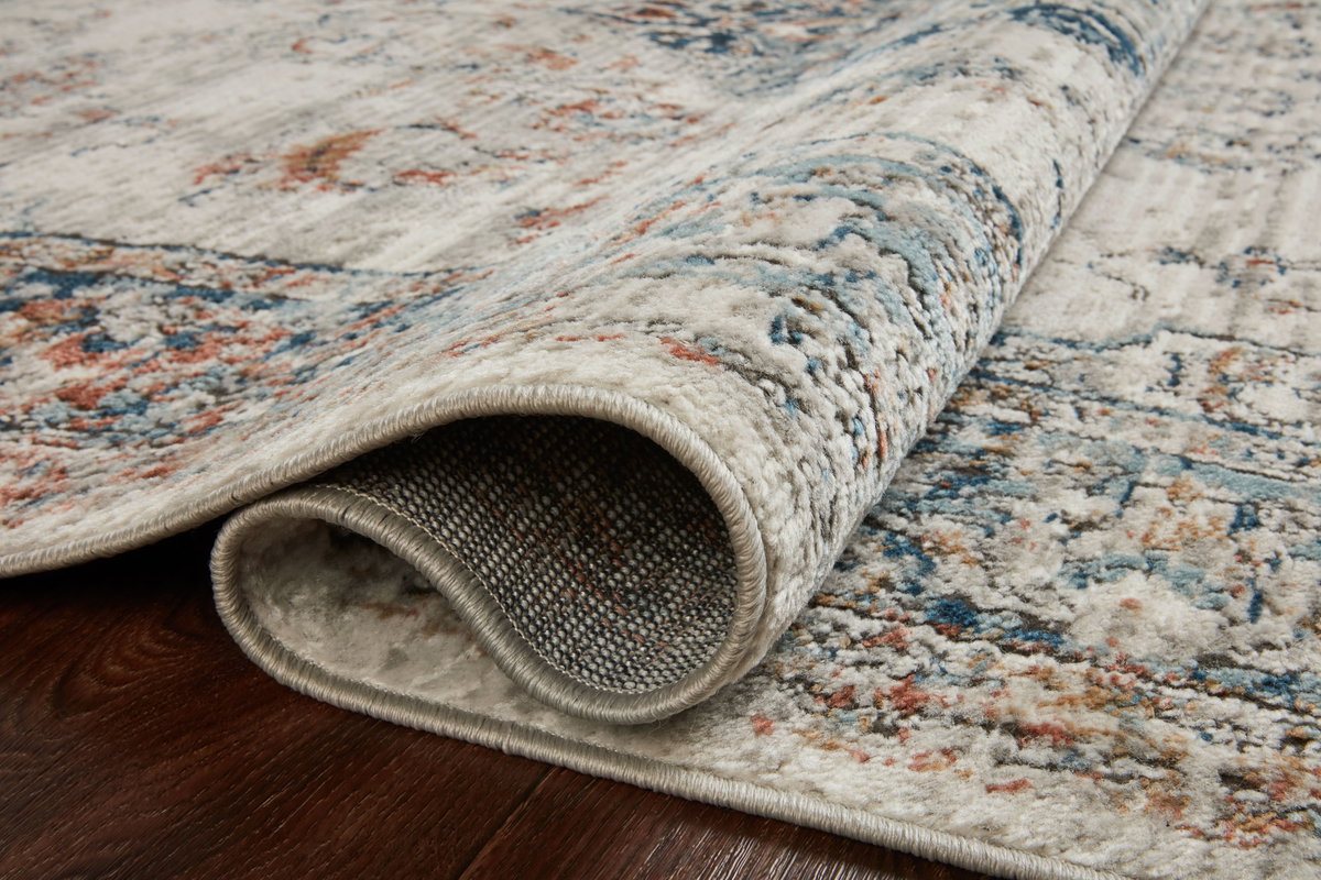 Loloi Bianca Rug, 2'8" length x 4' width View 3