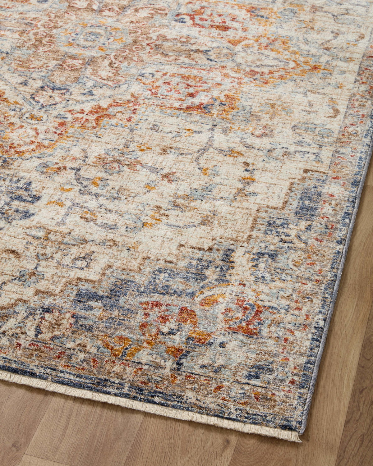 Loloi Sorrento Rug, 1'6" length x 1'6" width View 7