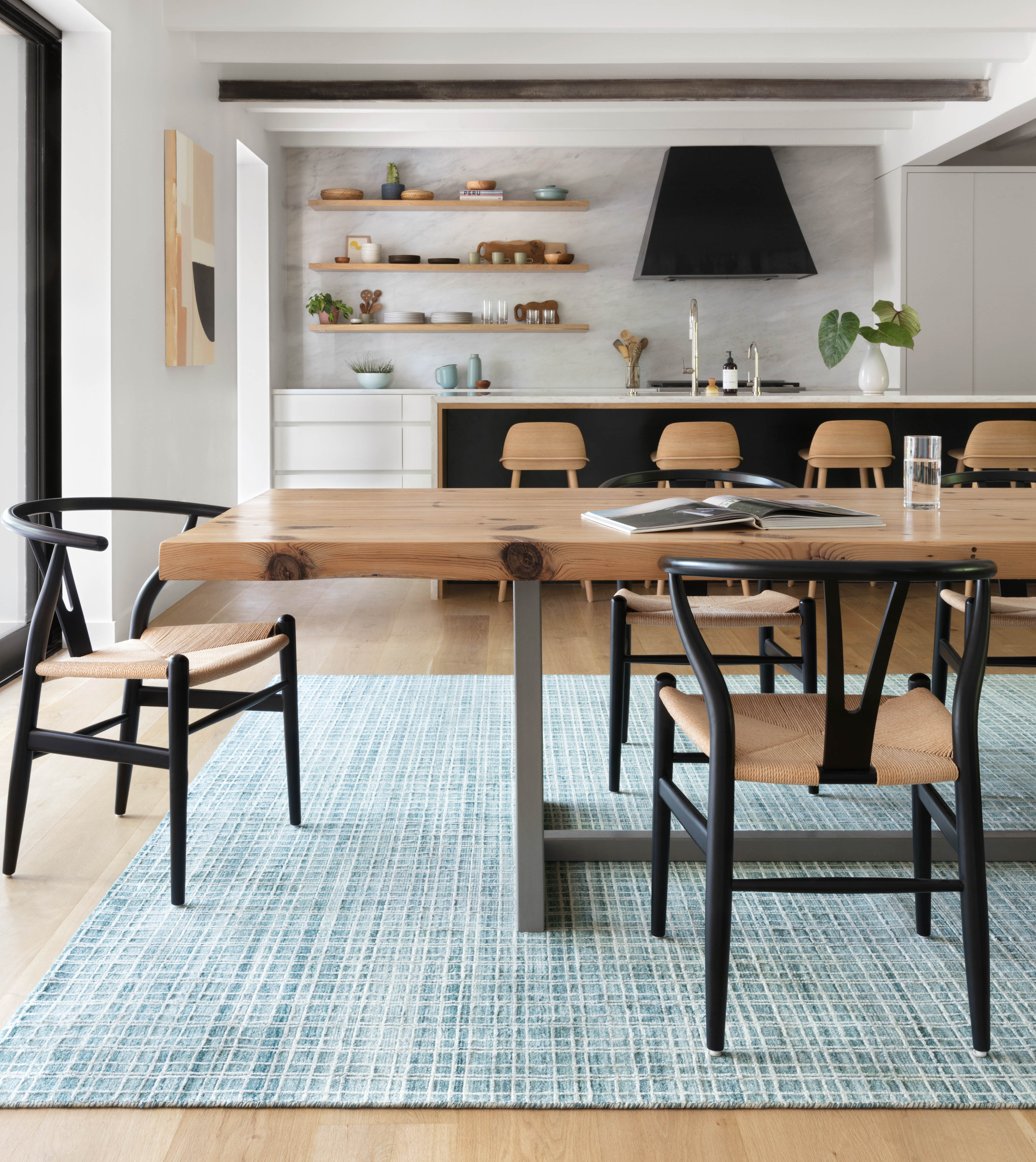Loloi Urbana Rug large image 