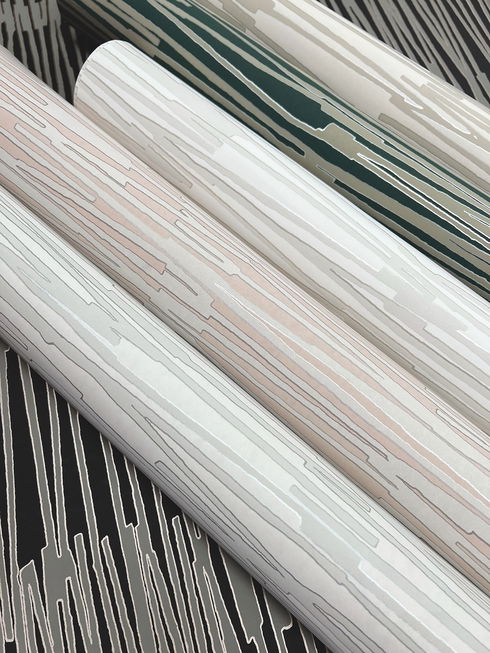 Water Reed Thatch Black & Gold Wallpaper