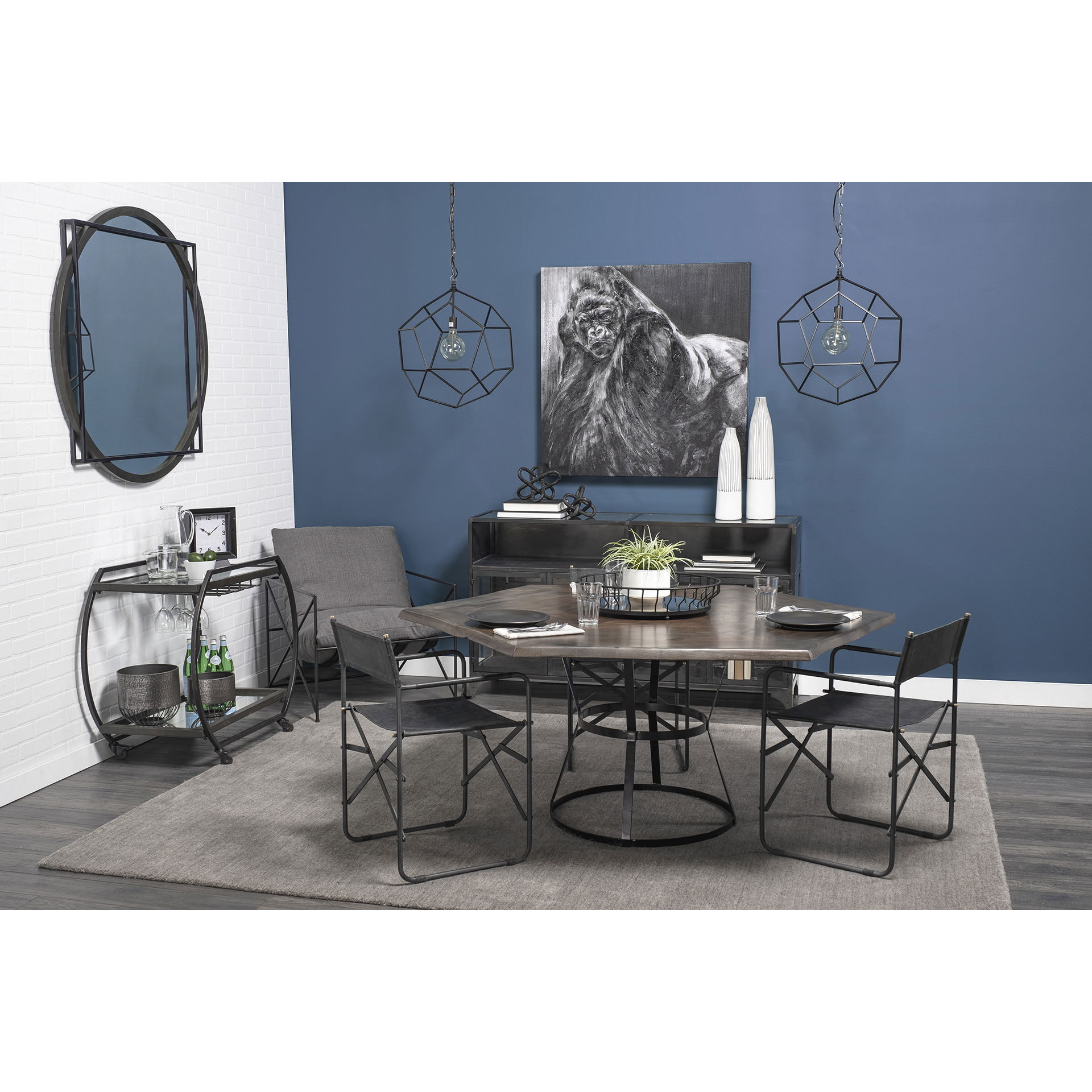 Helena 20L x 20W Black Metal Mirrored Bottom Round Serving Tray, Decorative Tray by Mercana, 19.88" length x 19.88" width x 3.94" height View 2