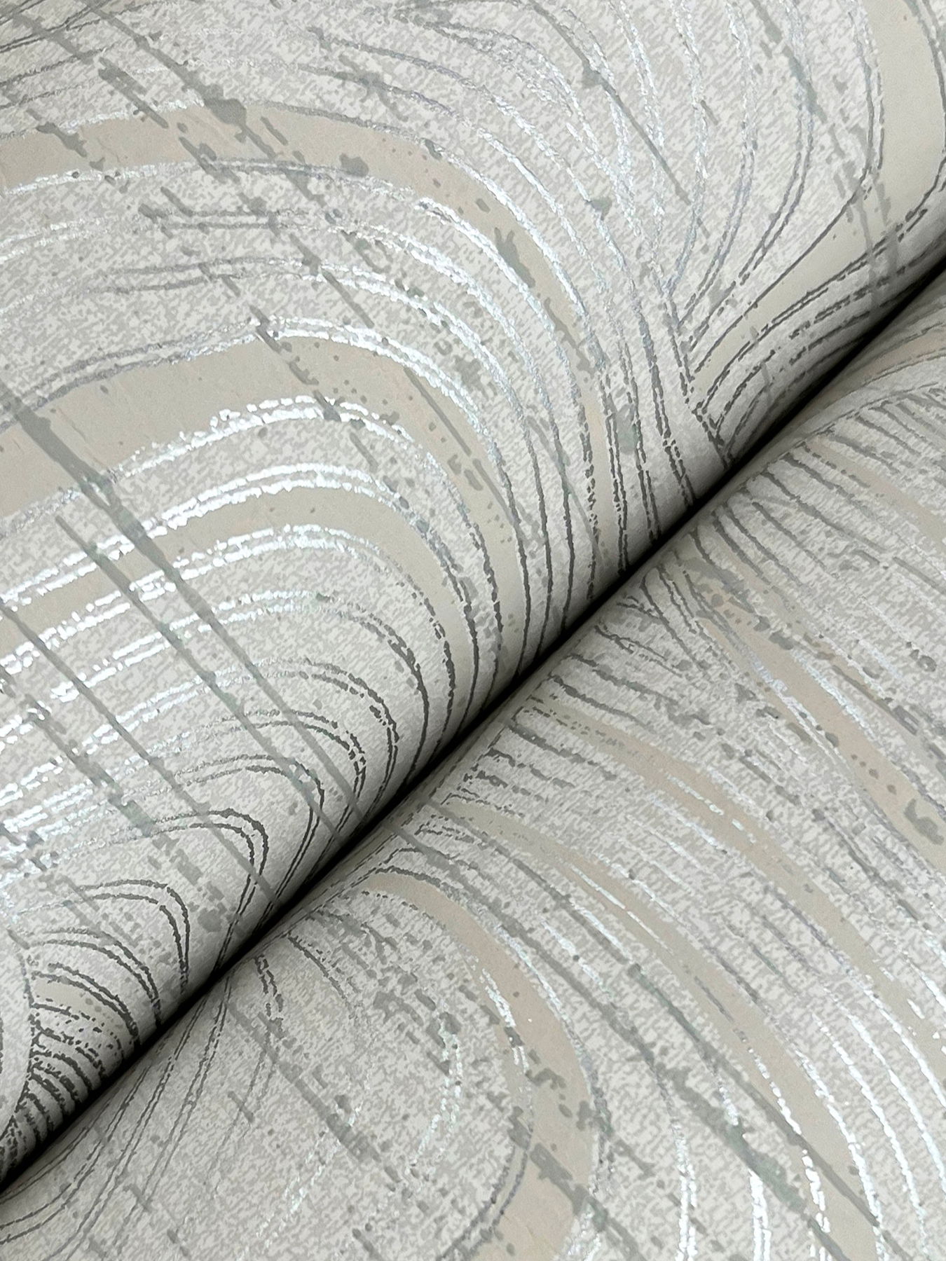 Geodes Taupe Wallpaper large image 