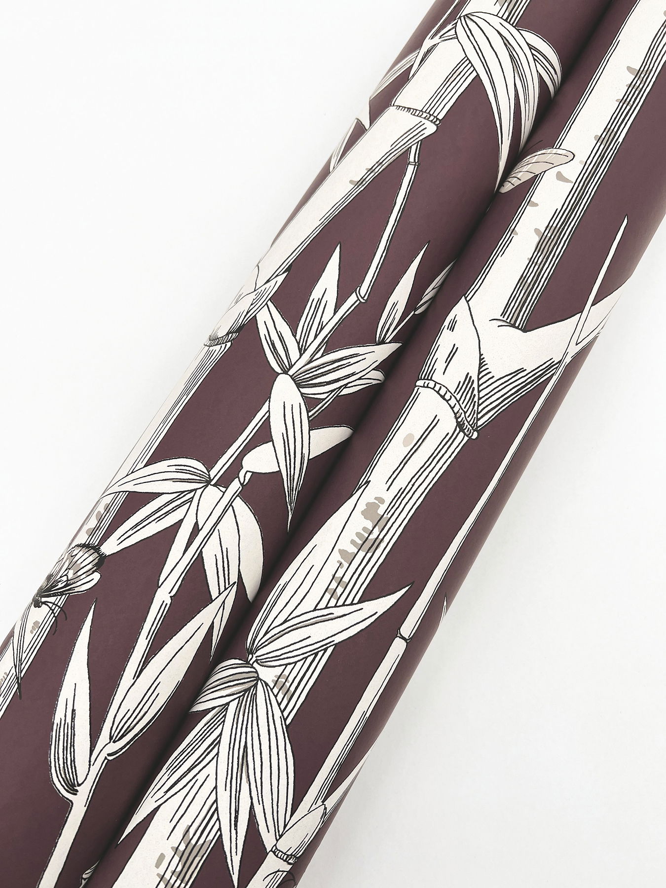 Bambou Toile Burgundy Wallpaper large image 