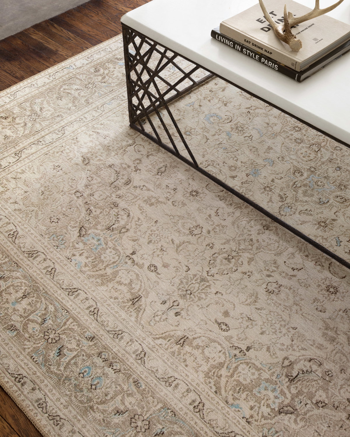 Loloi Loren Rug, 1'6" length x 1'6" width View 3