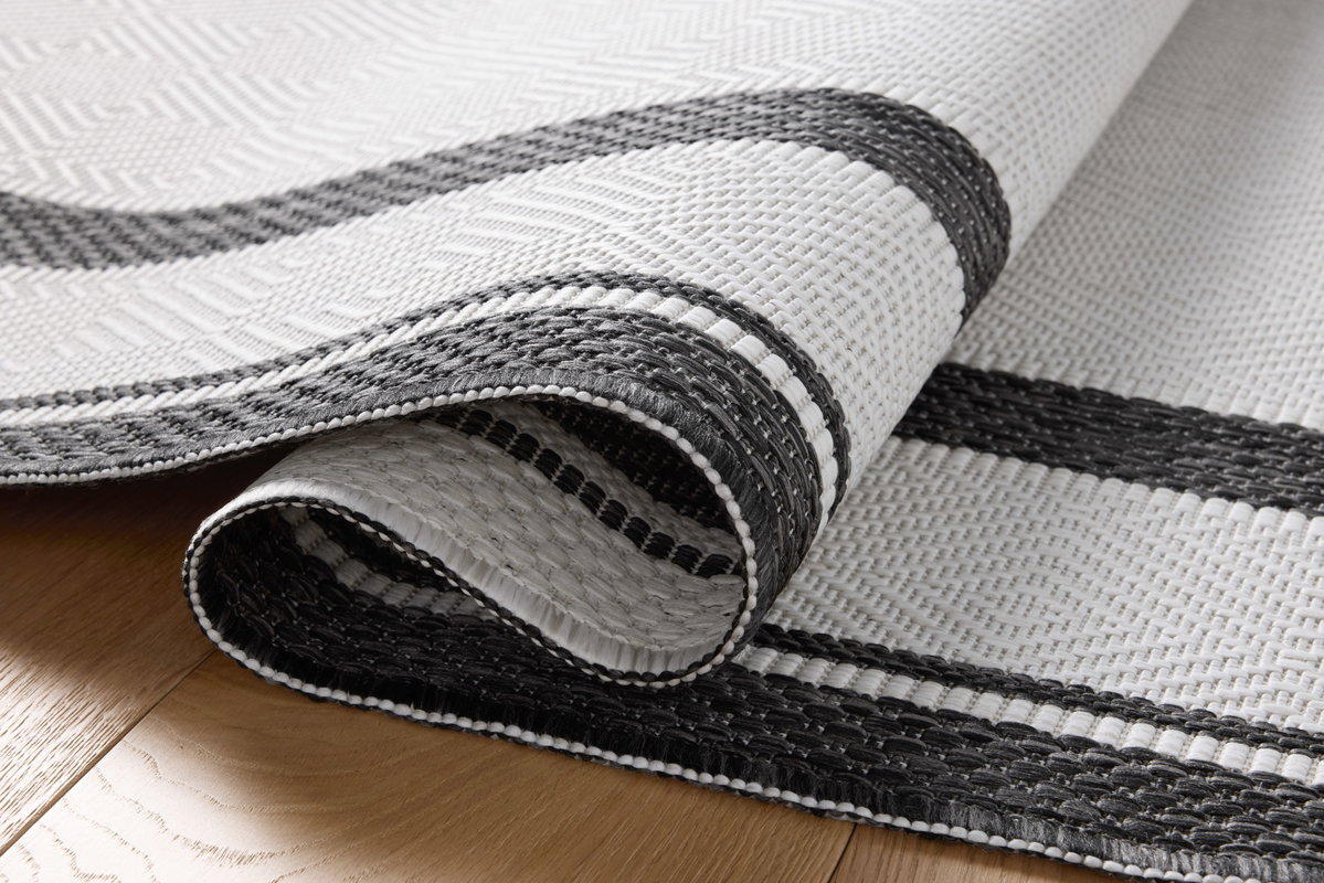 Loloi Easton Rug, 2'3" length x 3'9" width View 5