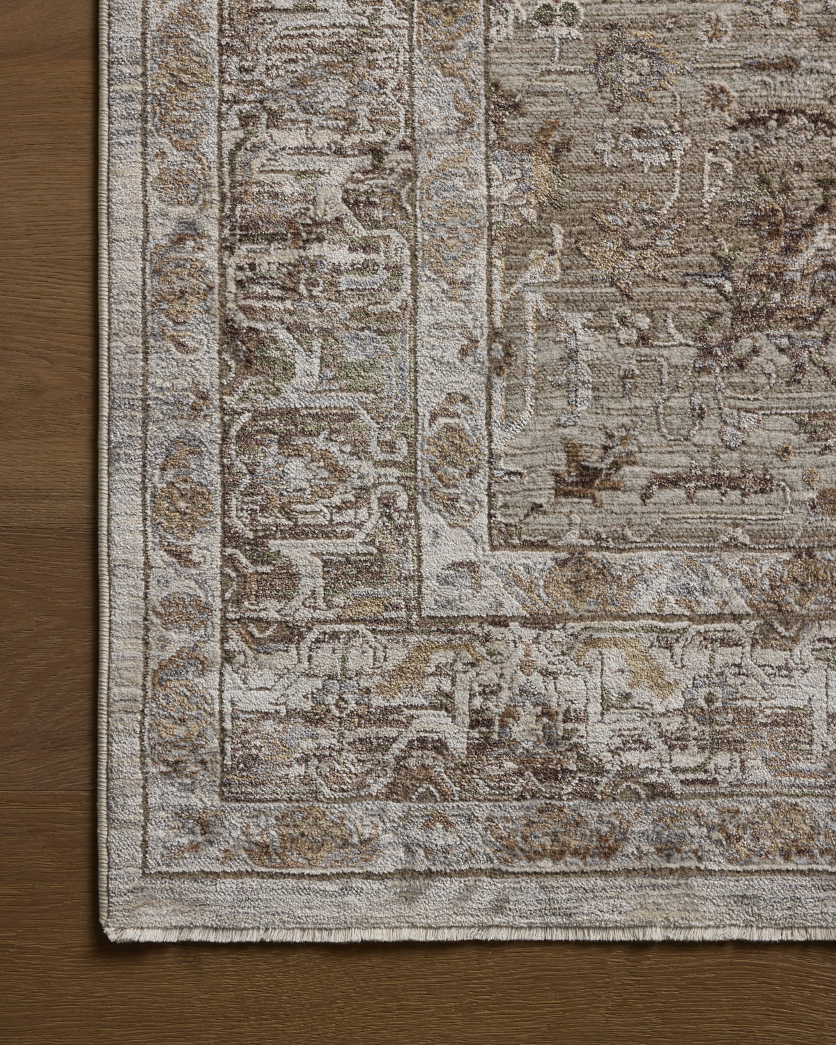 Loloi Aylin Rug, 1'6" length x 1'6" width View 4