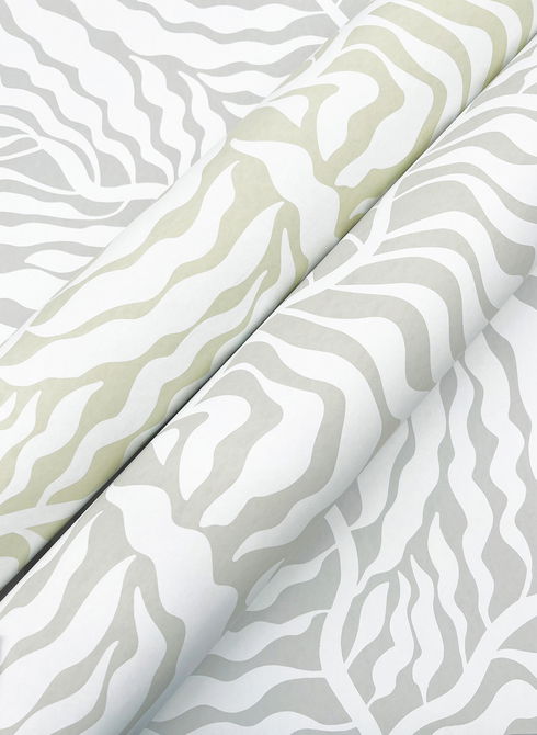 Fern Fronds Light Green & White Wallpaper