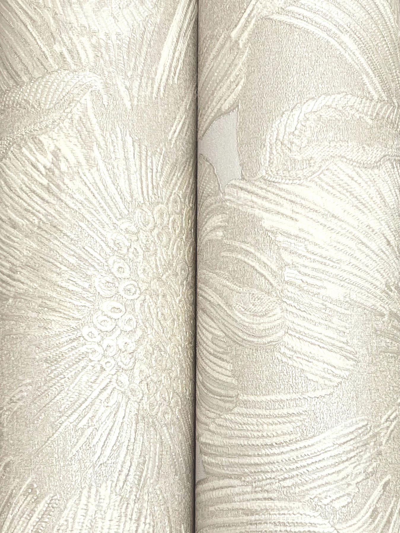 Anemoni White Wallpaper large image 