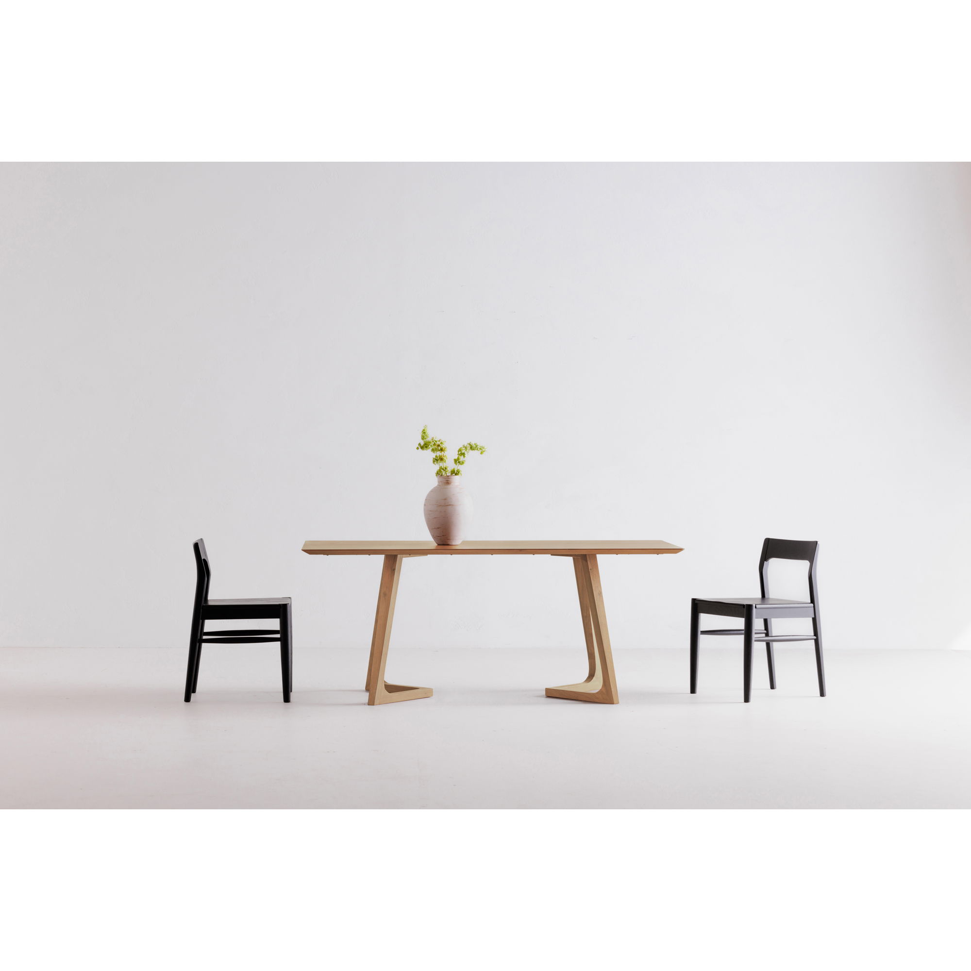 Godenza Rectangular Dining Table Oak large image 
