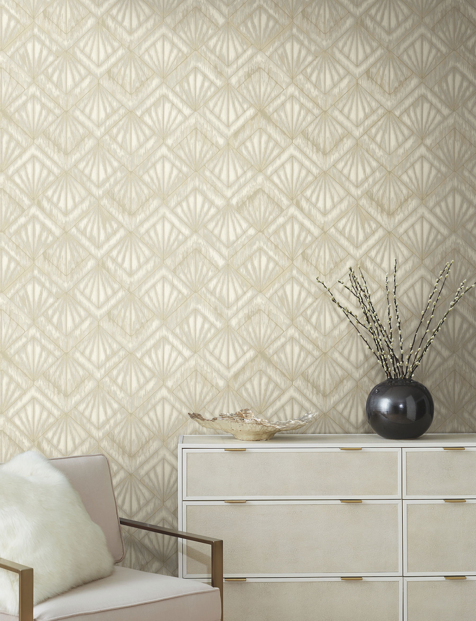 Modern Shell Beige Wallpaper large image 