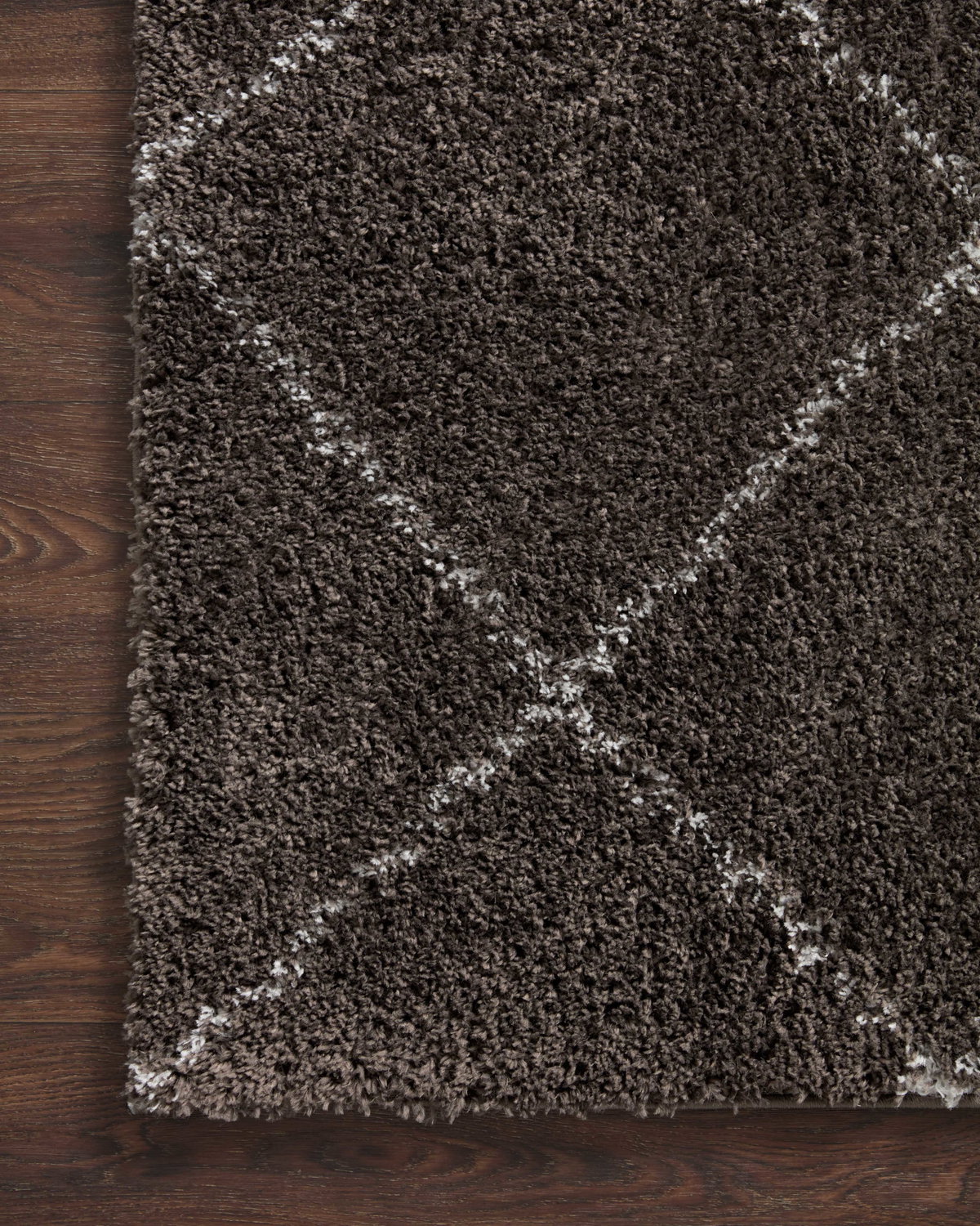 Loloi Bliss Shag Rug, 5'3" length x 7'6" width View 5