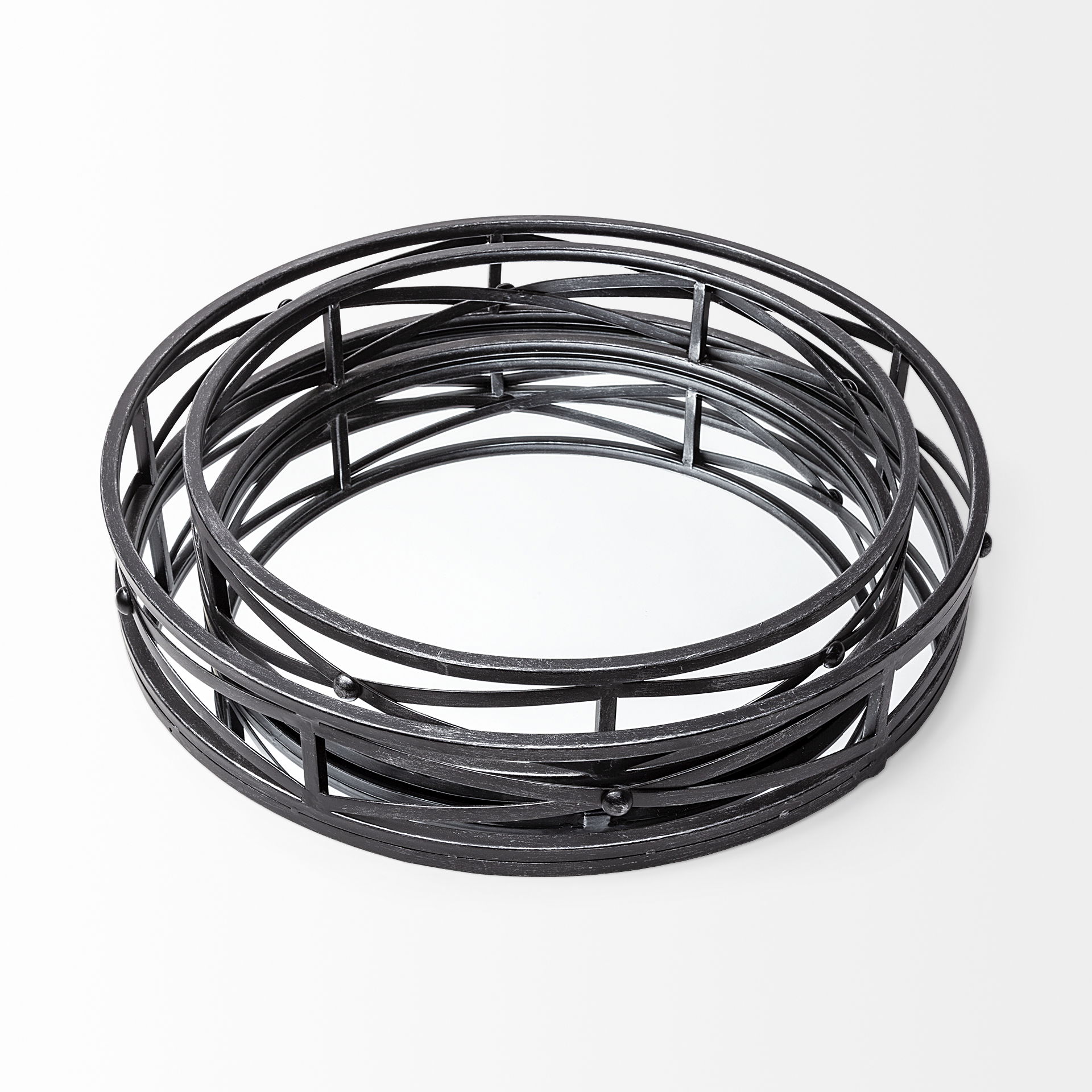 Piers (Set of 2) Black Metal Mirrored Round Trays, Decorative Tray by Mercana, 22" length x 22.05" width x 4.13" height View 4